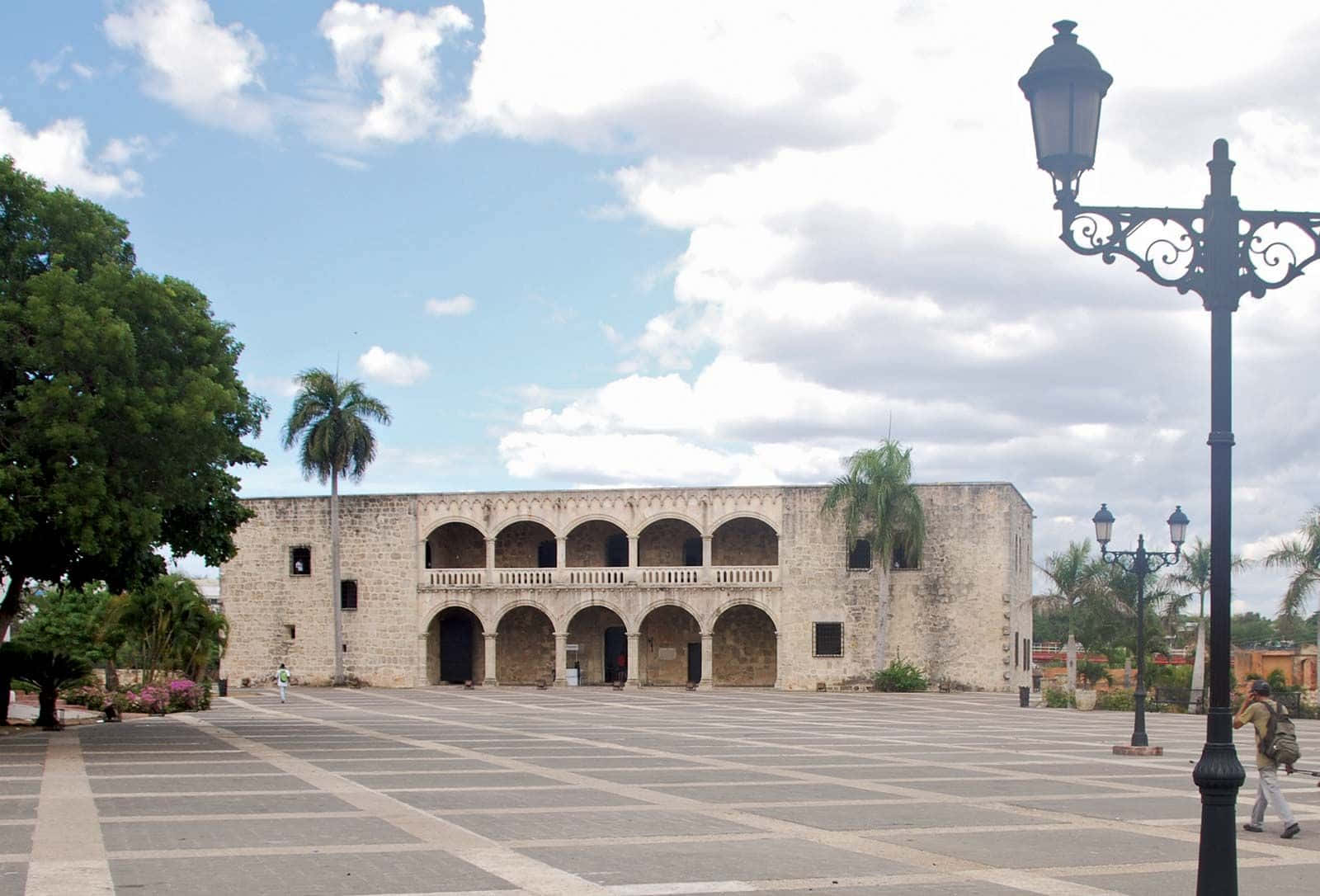 Alcazar De Colon, stone building, arched colonnades, HD Desktop Wallpaper