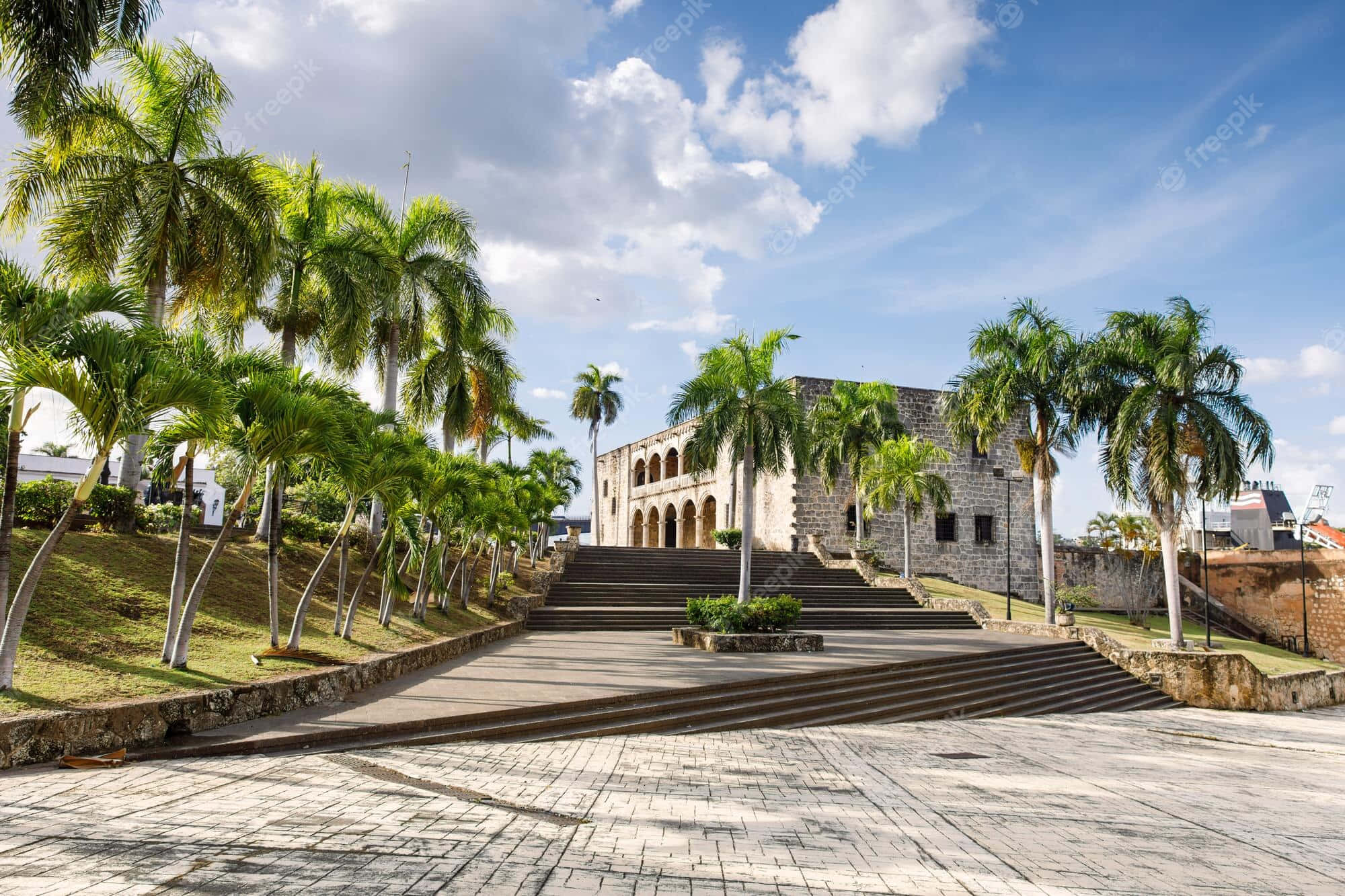 Alcazar de Colon, palm trees, stone building, Full HD Desktop Wallpaper