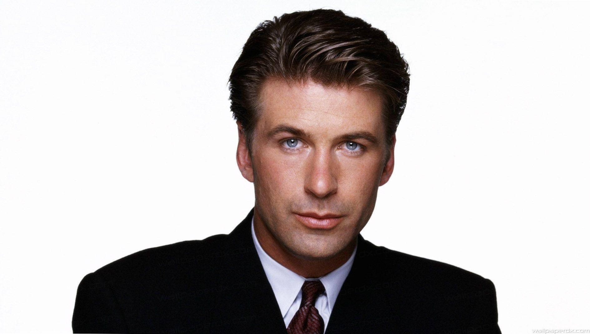 Alec Baldwin, black suit, patterned tie, HD Desktop Wallpaper