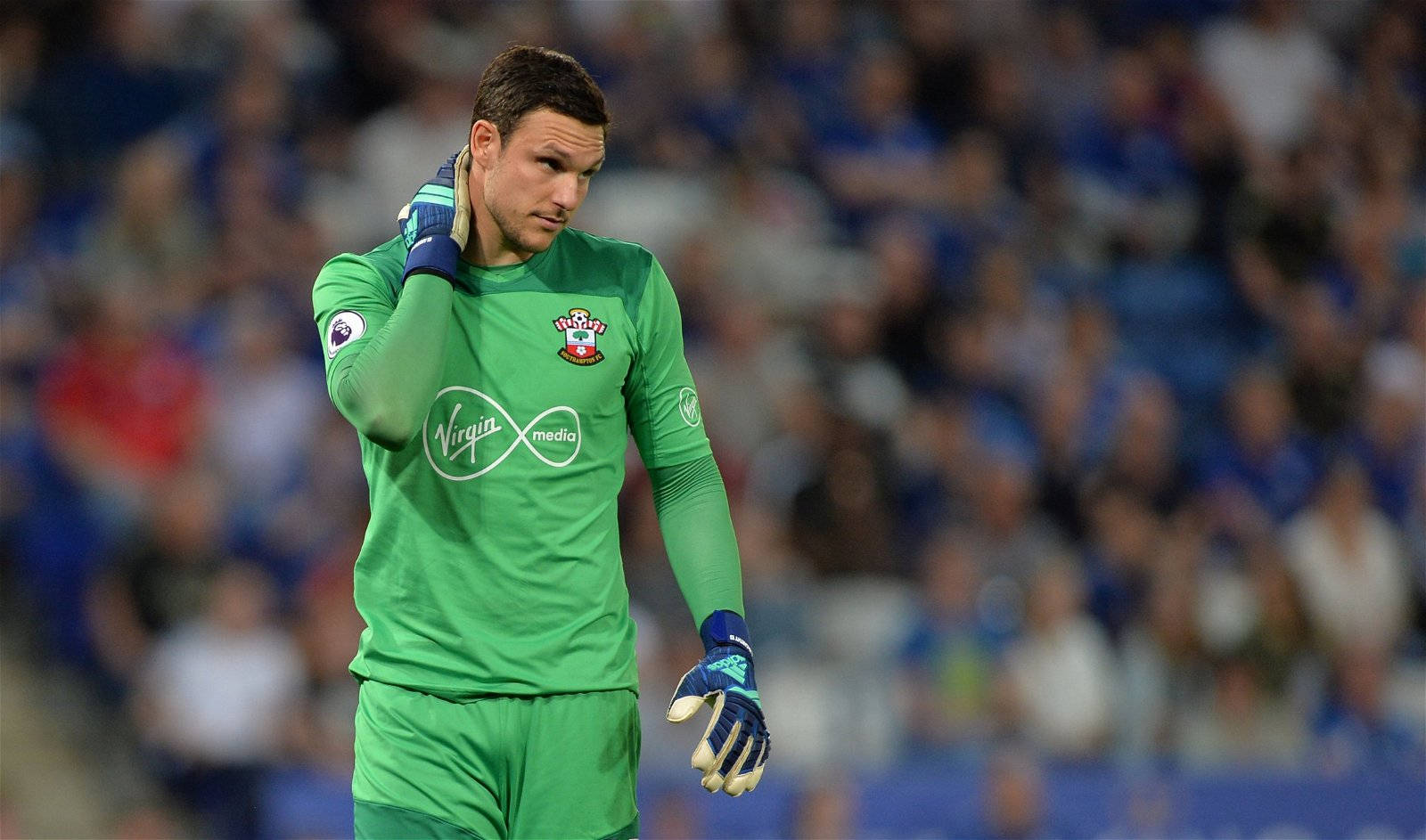Alex McCarthy, light green jersey, soccer goalkeeper, HD Desktop Wallpaper