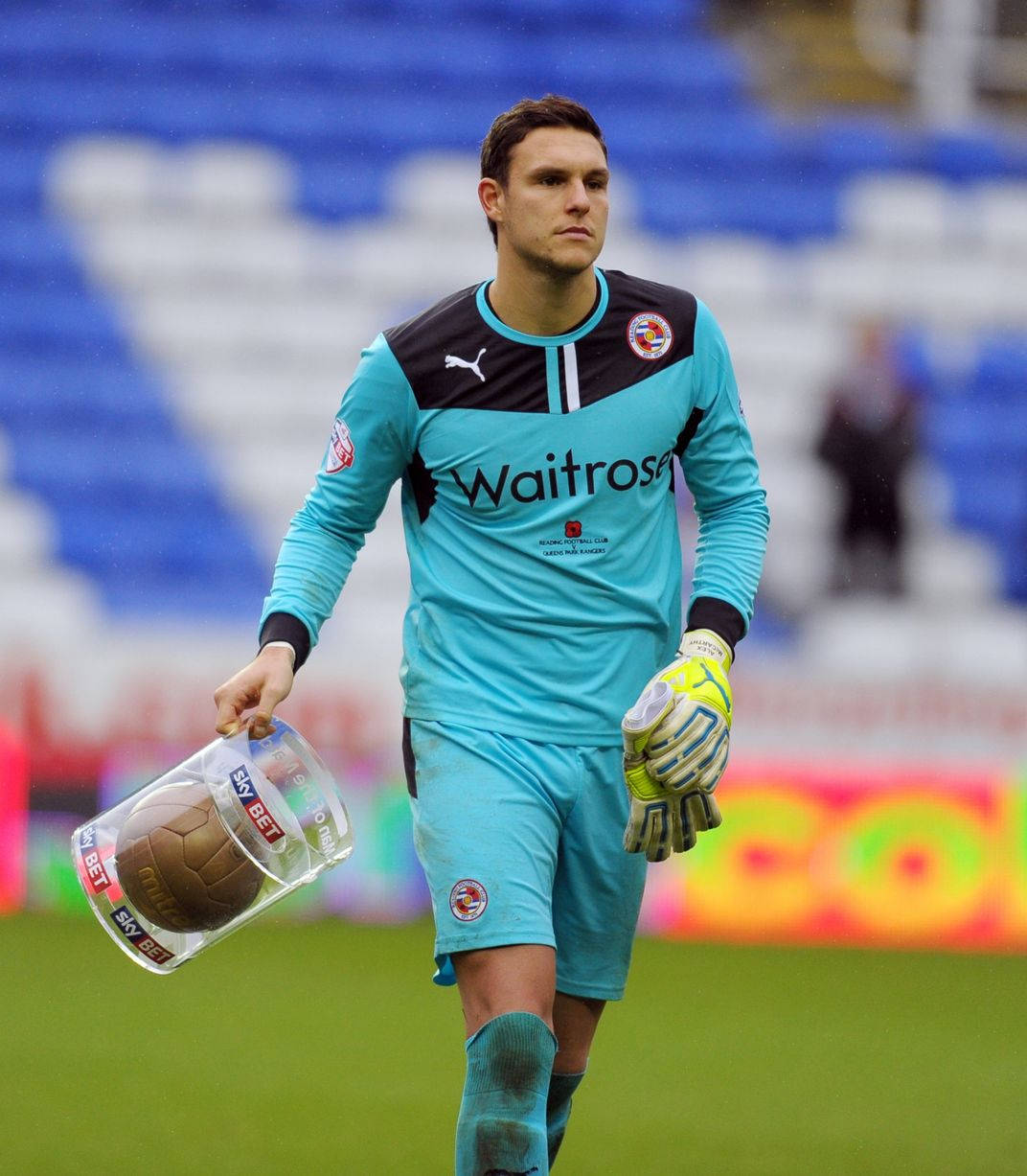 Alex McCarthy, teal kit, green pitch, SD Phone Wallpaper