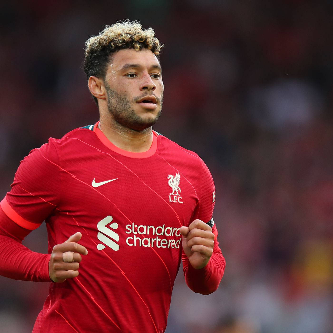Alex Oxlade-Chamberlain, red Liverpool jersey, blonde tips, HD Desktop Wallpaper