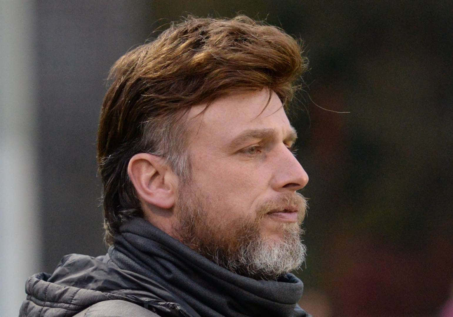 Alex Wright, brown hair, gray beard, HD Desktop Wallpaper