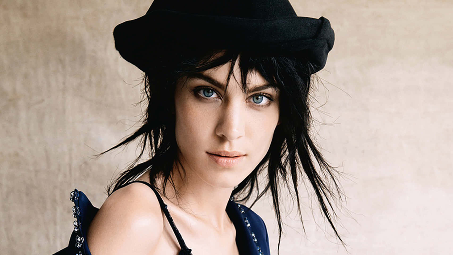 Alexa Chung, black hat, blue eyes, Full HD Desktop Wallpaper