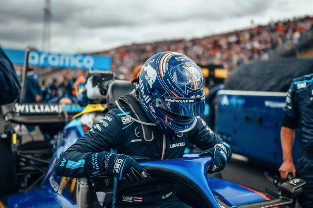 Alexander Albon, blue helmet, suit, SD Desktop Wallpaper