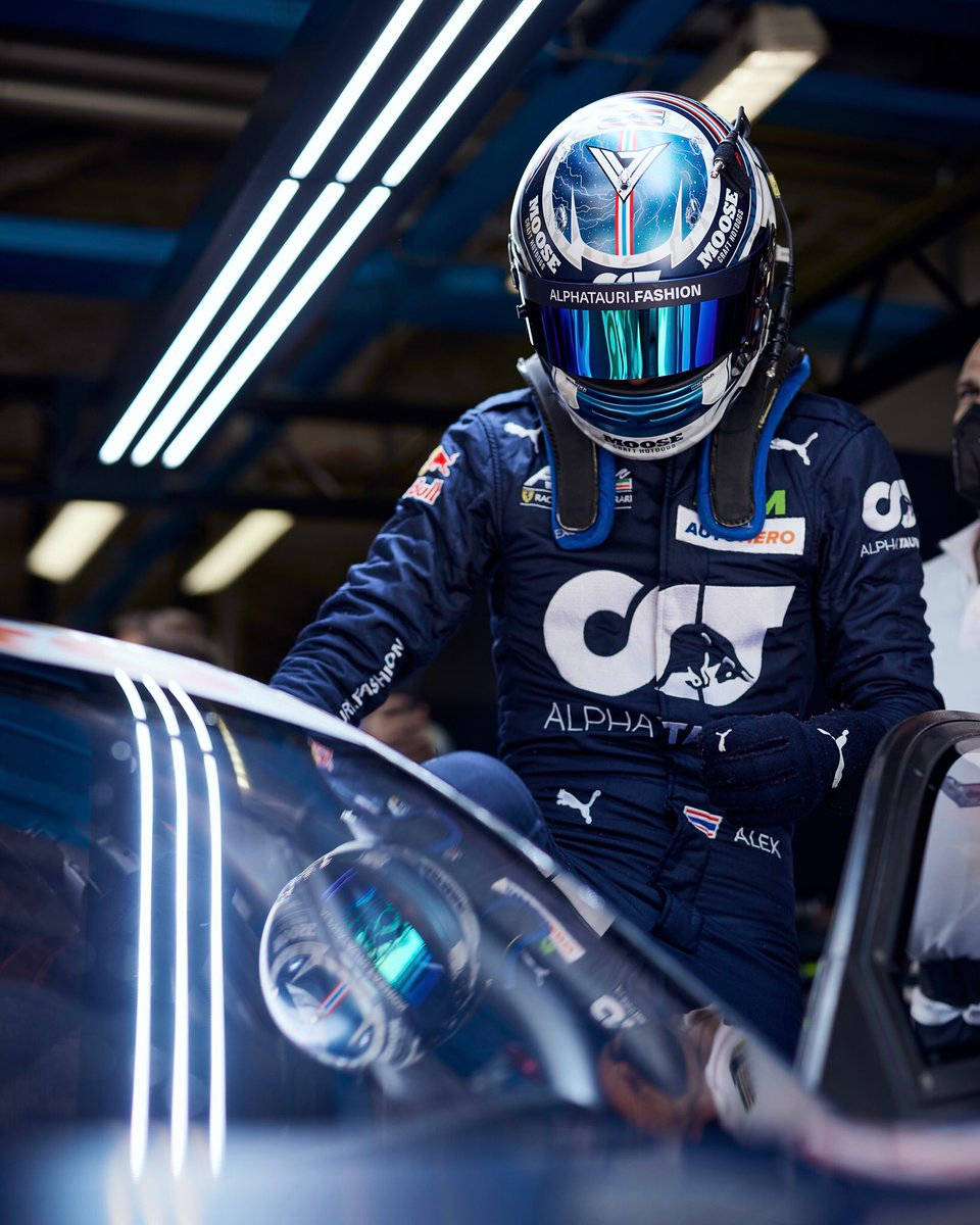 Alexander Albon, blue AlphaTauri racing suit, helmet, SD Phone Wallpaper