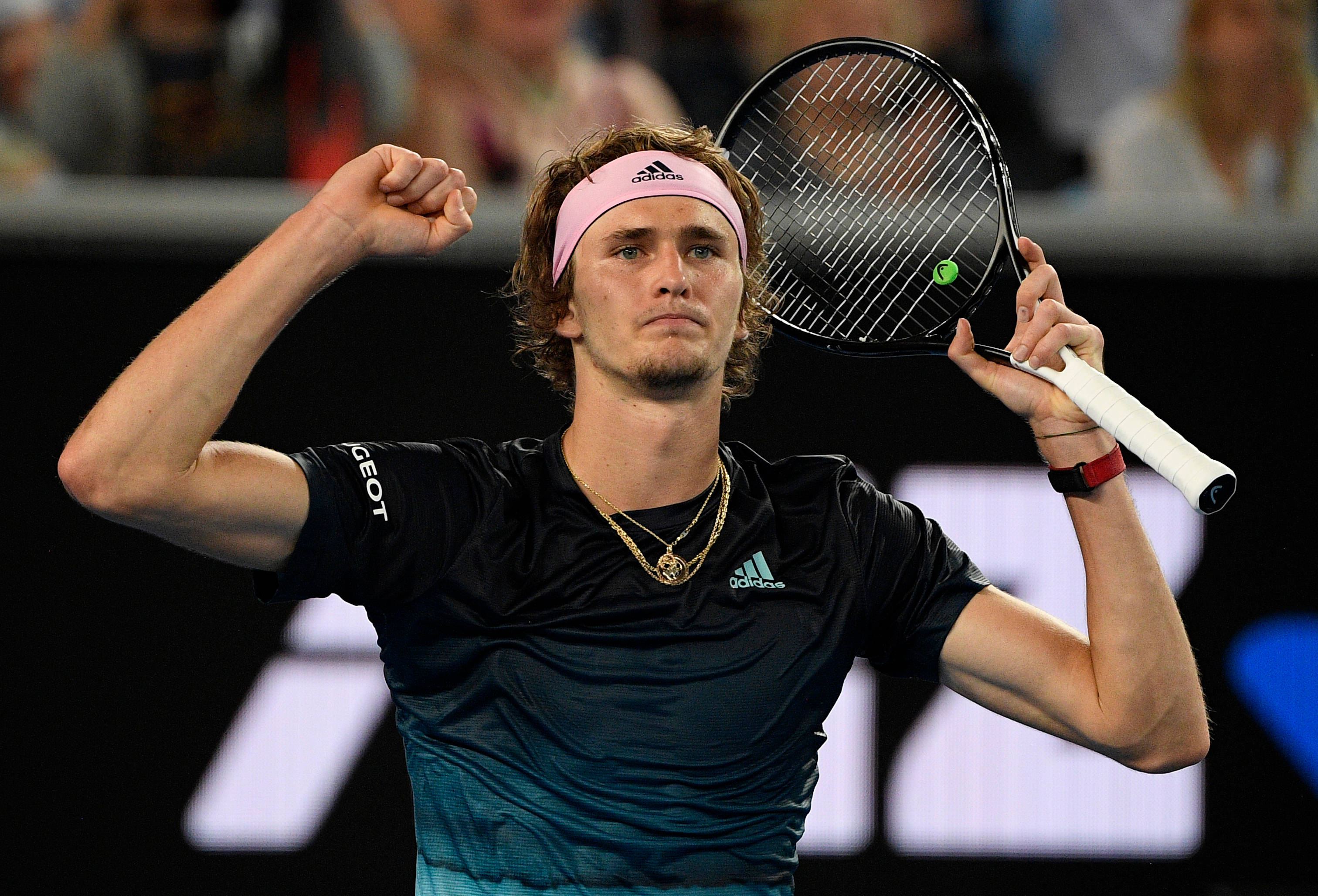 Alexander Zverev, pink headband, stadium lights, 2K Desktop Wallpaper