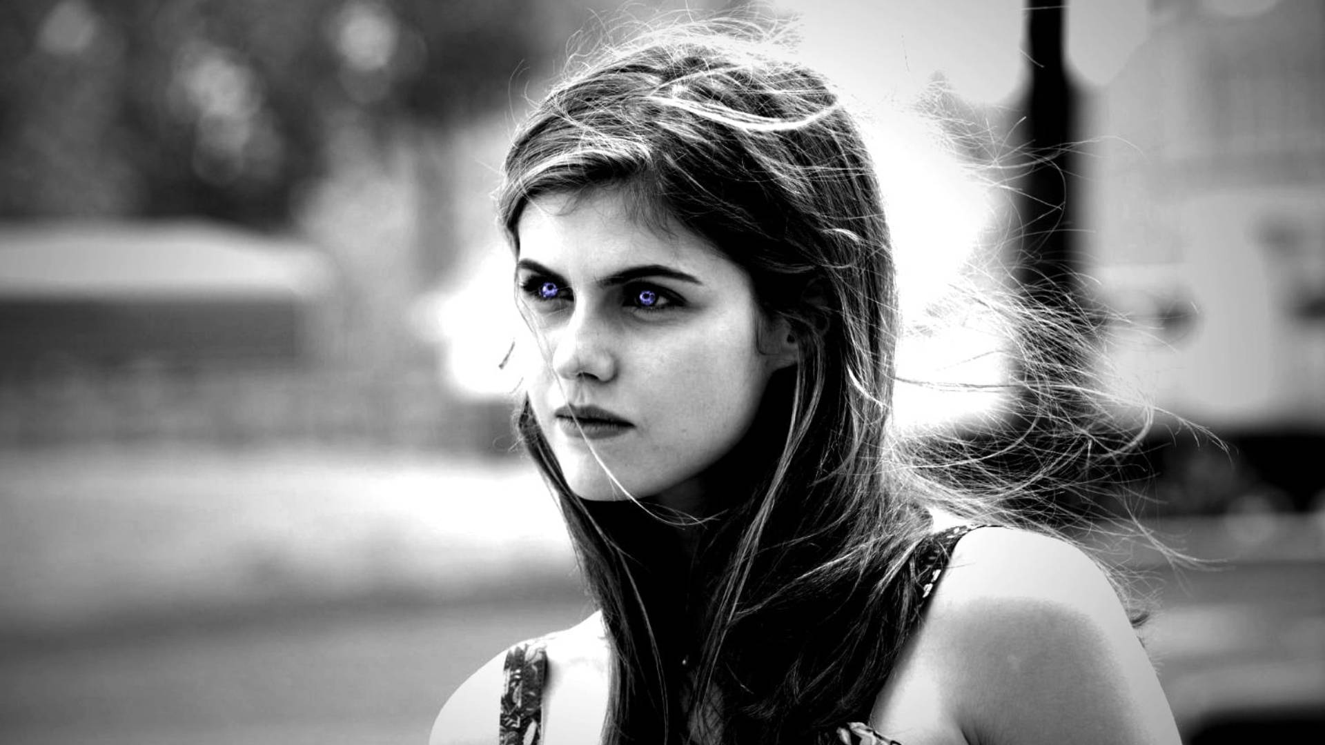 Alexandra Daddario, purple eyes, black and white portrait, Full HD Desktop Wallpaper