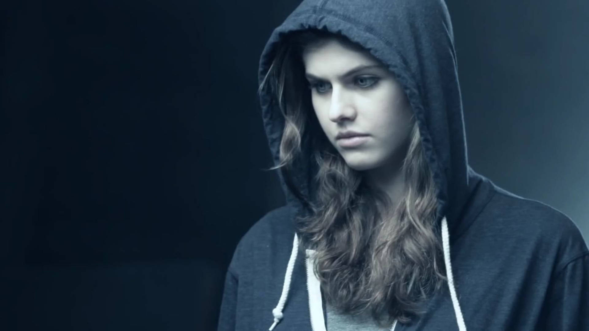 Alexandra Daddario, hoodie, dark hoodie, Full HD Desktop Wallpaper