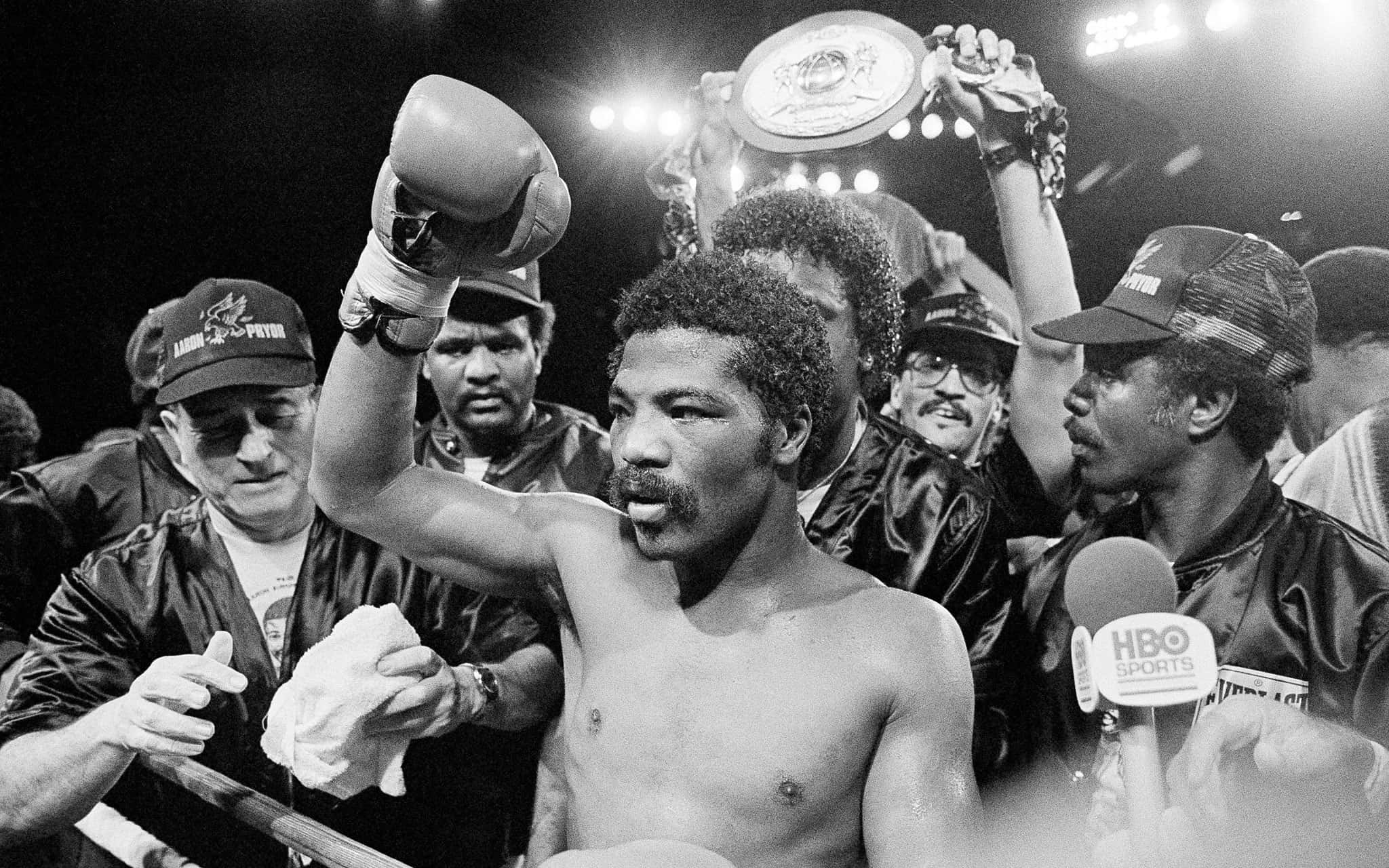 Alexis Arguello, championship belt, gloved fist, Full HD Desktop Wallpaper