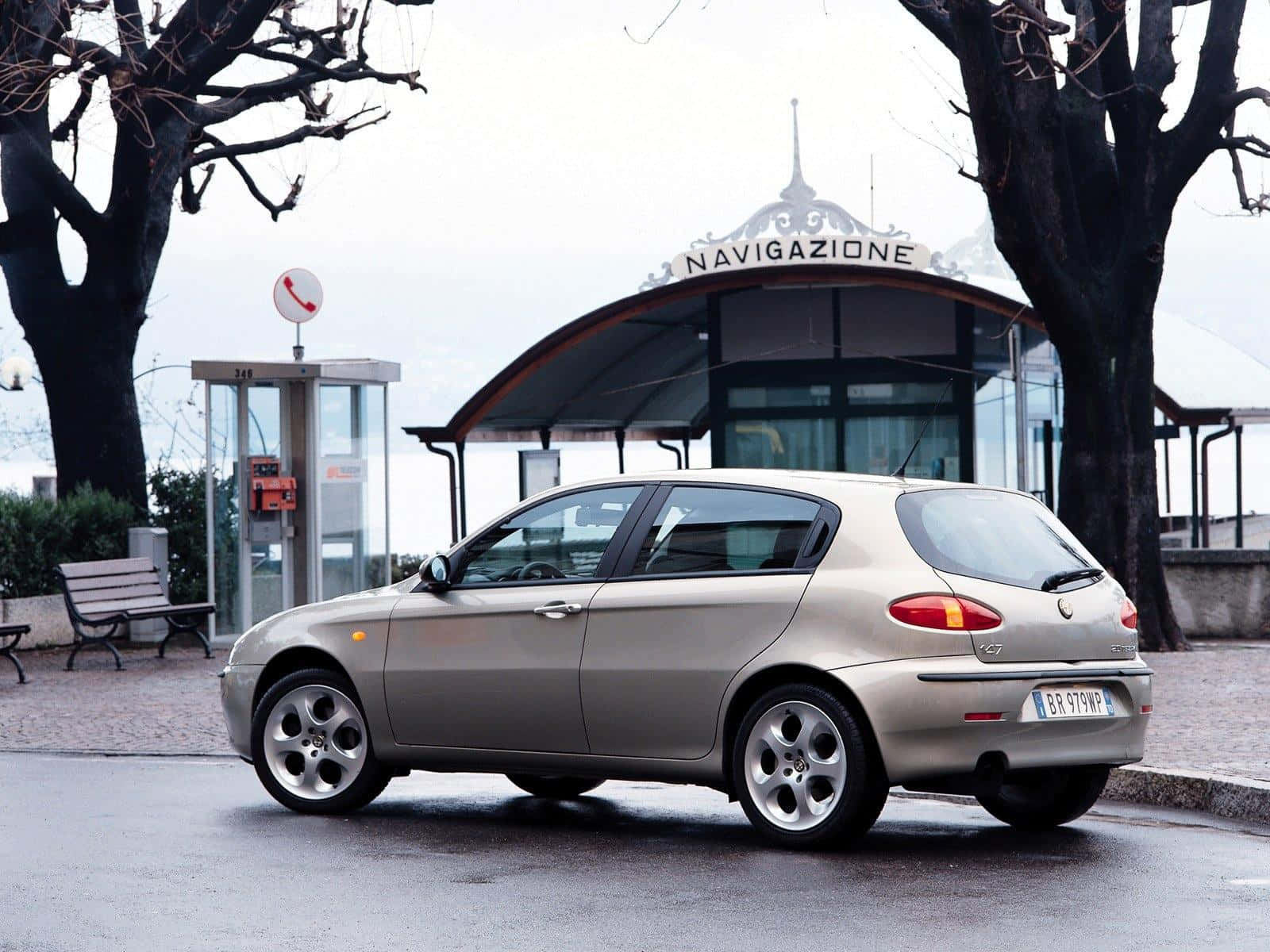 Alfa Romeo 147, silver, wet pavement, HD Desktop Wallpaper