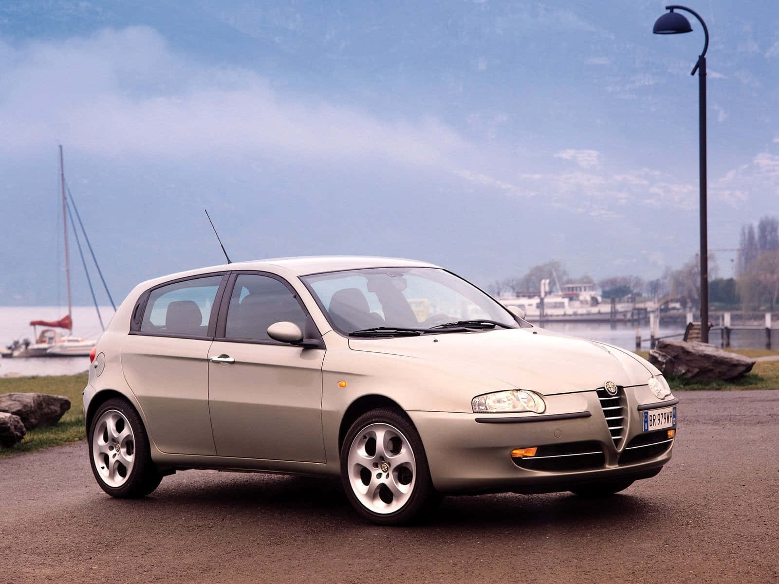 Alfa Romeo 147, silver, lakeside road, HD Desktop Wallpaper