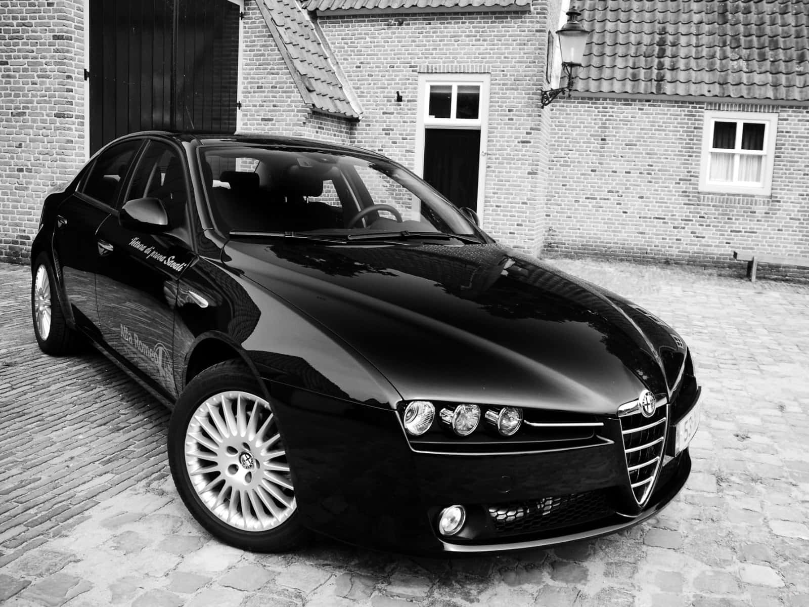 Alfa Romeo 159, black, cobblestone courtyard, HD Desktop Wallpaper