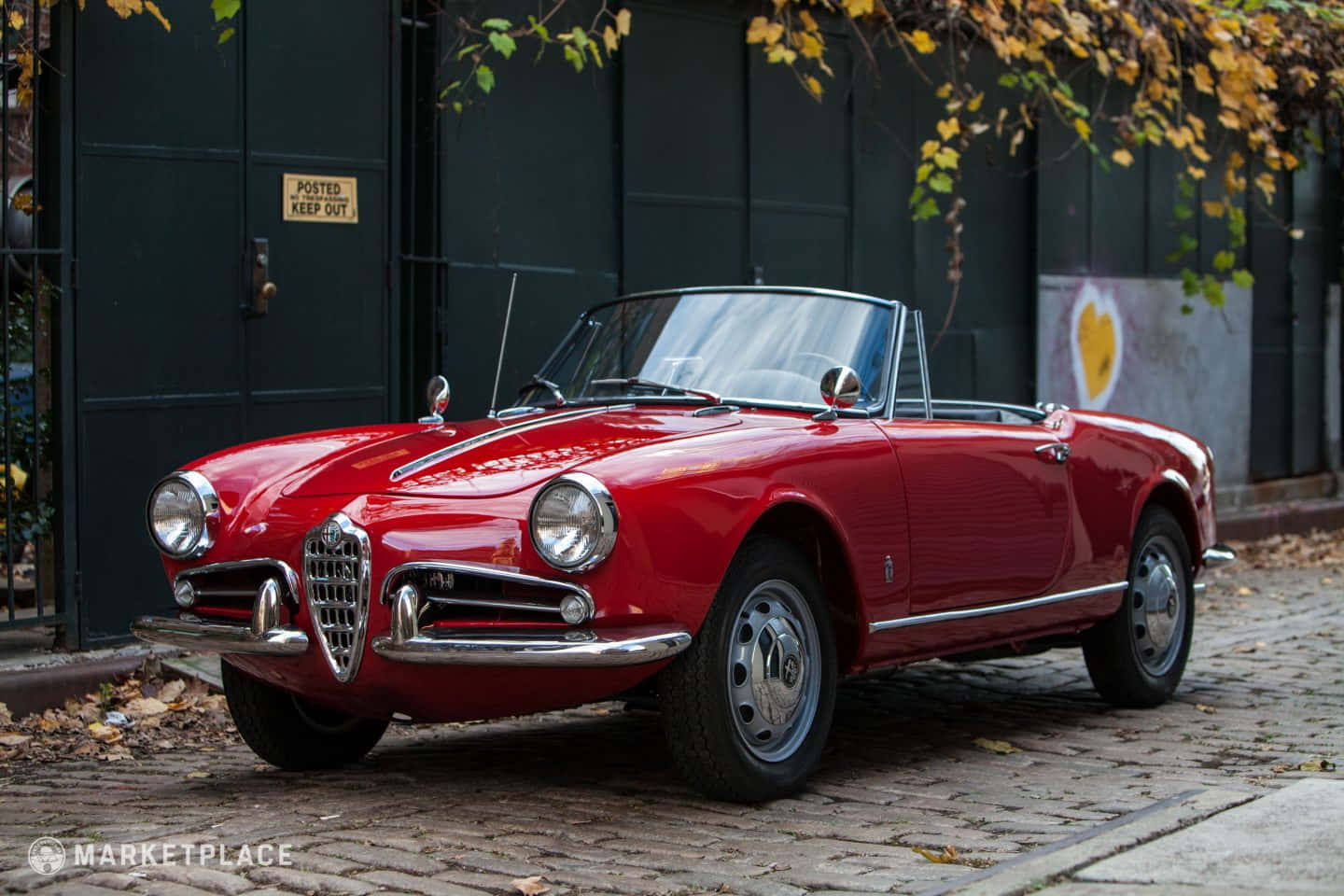 Alfa Romeo Spider, glossy red, vintage, HD Desktop Wallpaper