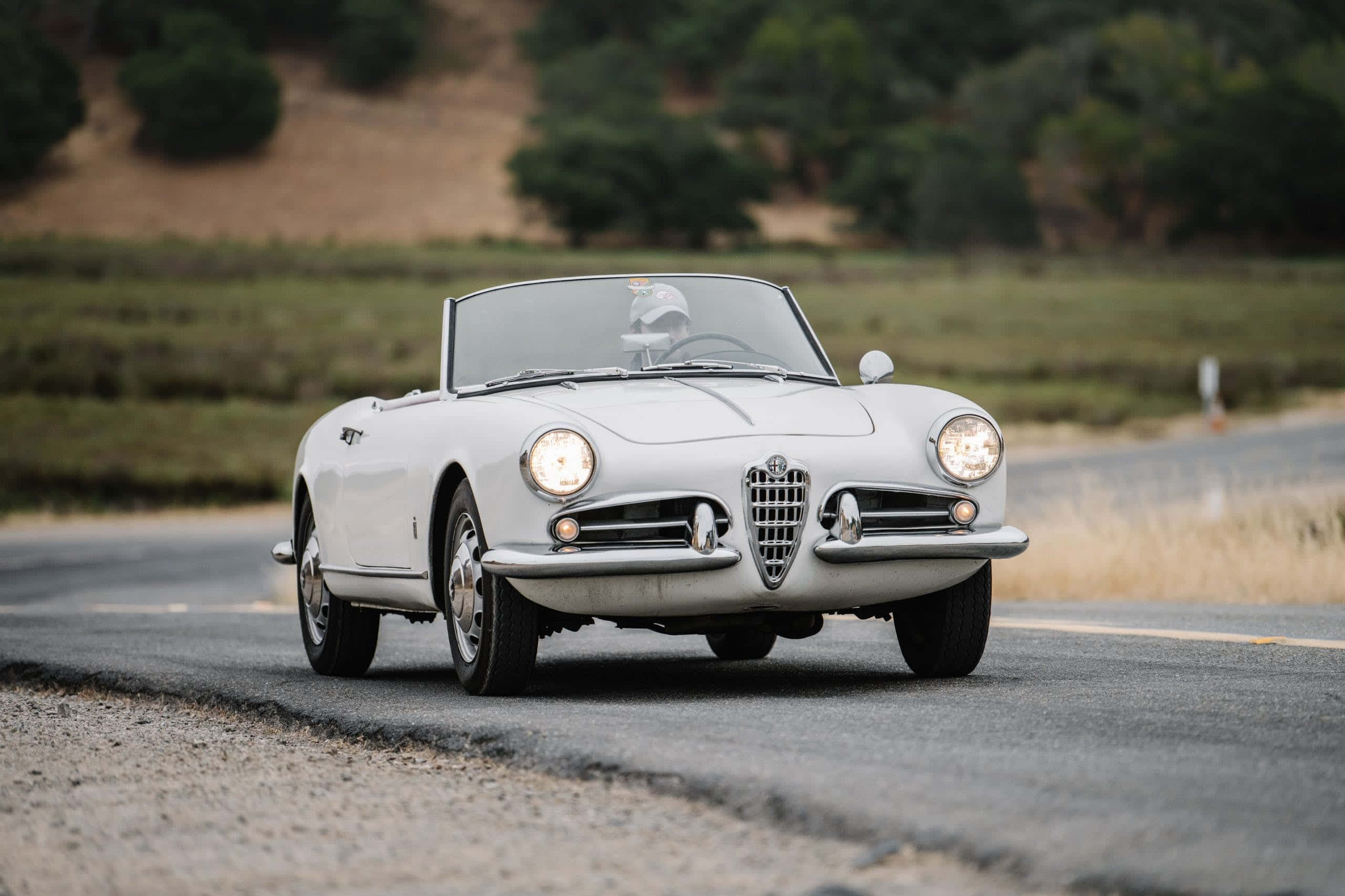 Alfa Romeo Spider, white, vintage, 2K Desktop Wallpaper