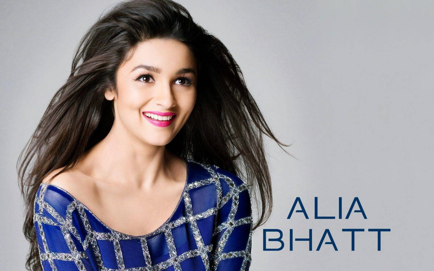 Alia Bhatt, blue patterned top, soft gray background, HD Desktop Wallpaper