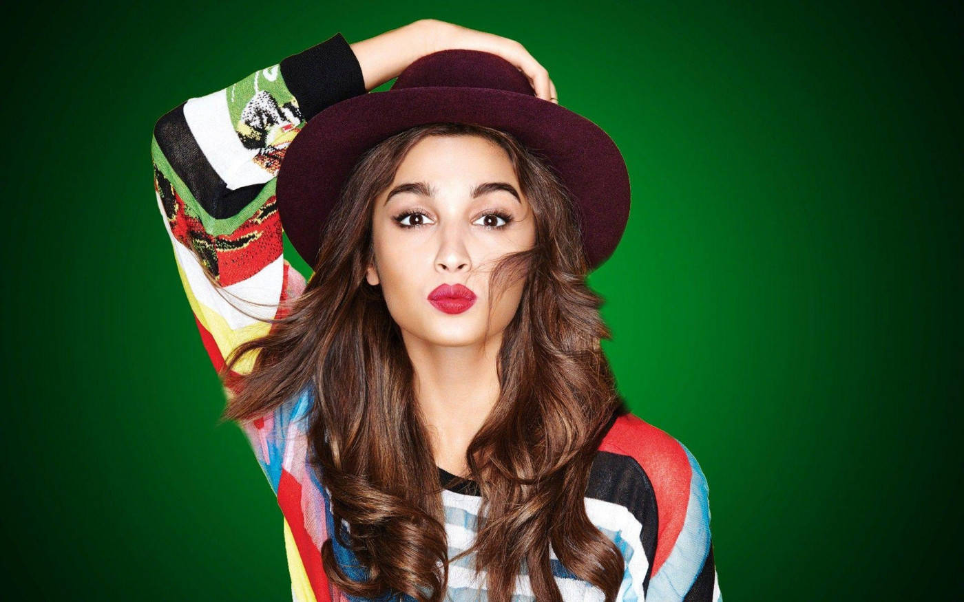 Alia Bhatt, red hat, maroon hat, HD Desktop Wallpaper