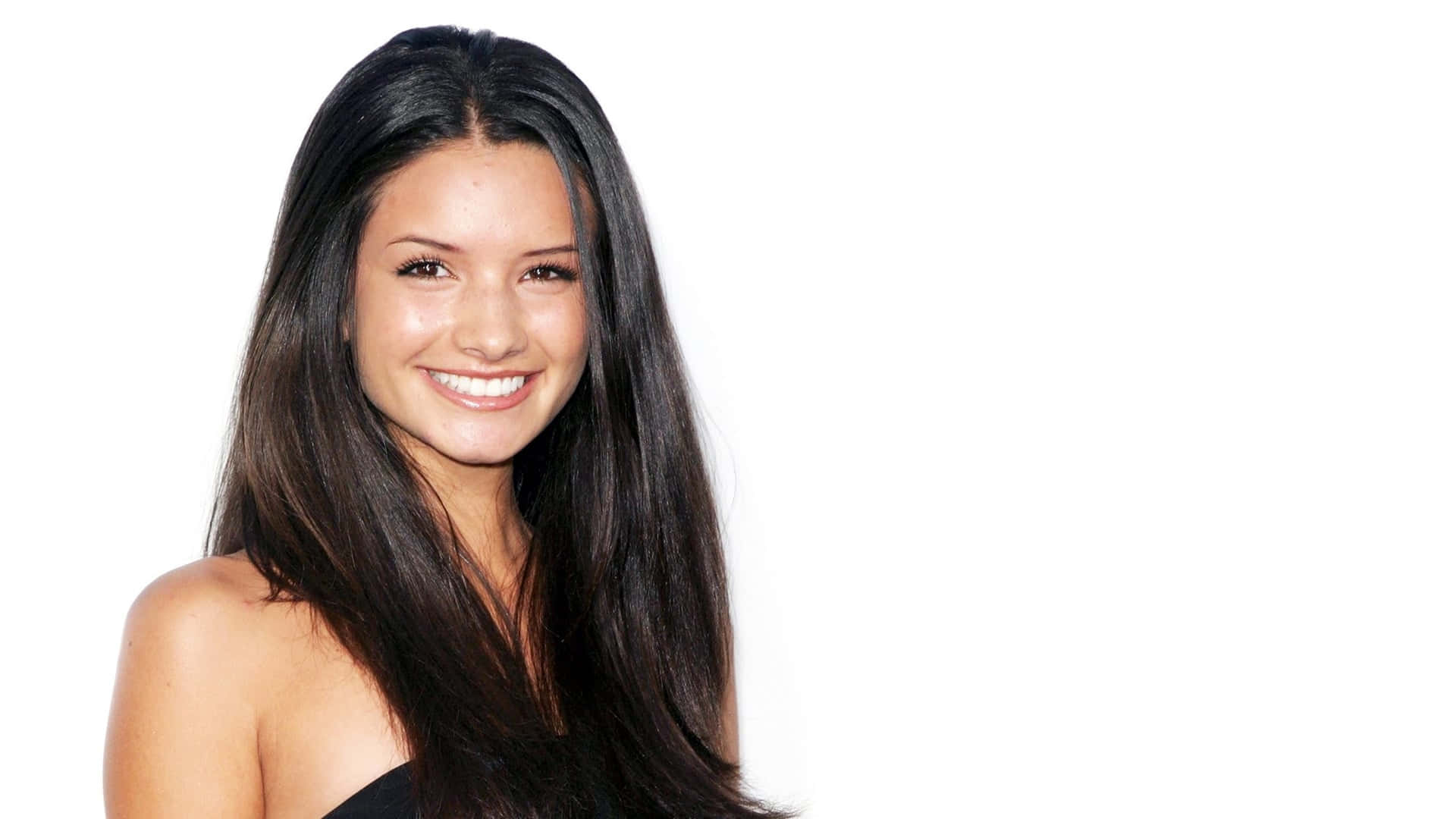 Alice Greczyn, long dark hair, black top, Full HD Desktop Wallpaper