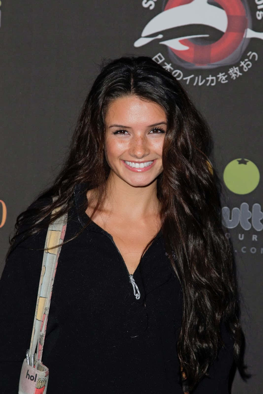 Alice Greczyn, black zip-up top, branded backdrop, HD Phone Wallpaper