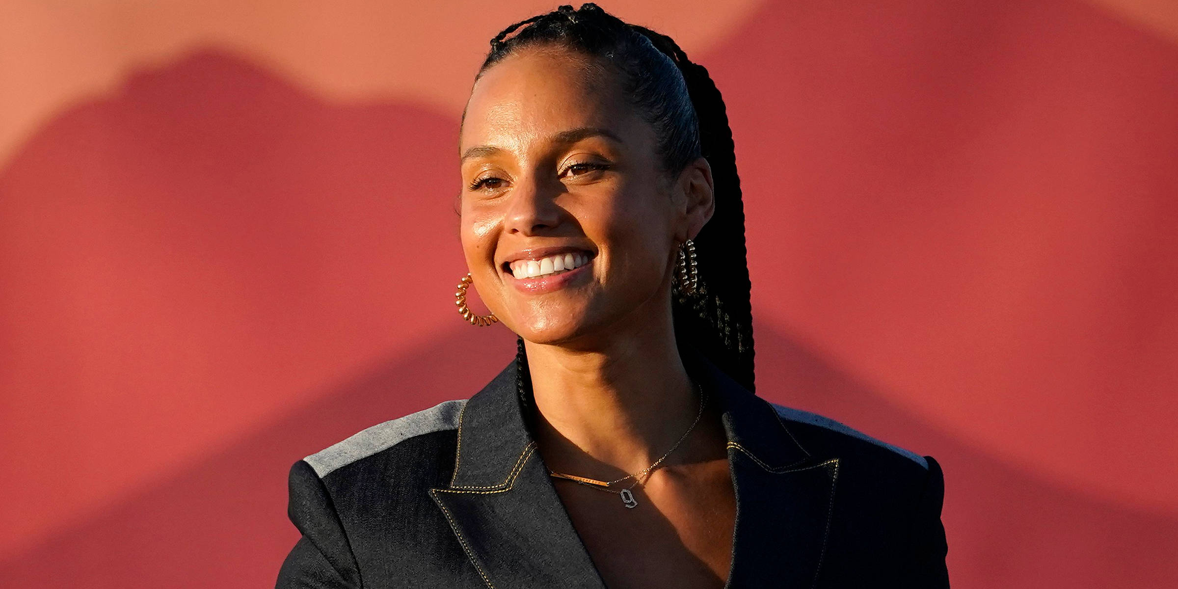 Alicia Keys, braided hair, soft pink wall, Full HD Desktop Wallpaper