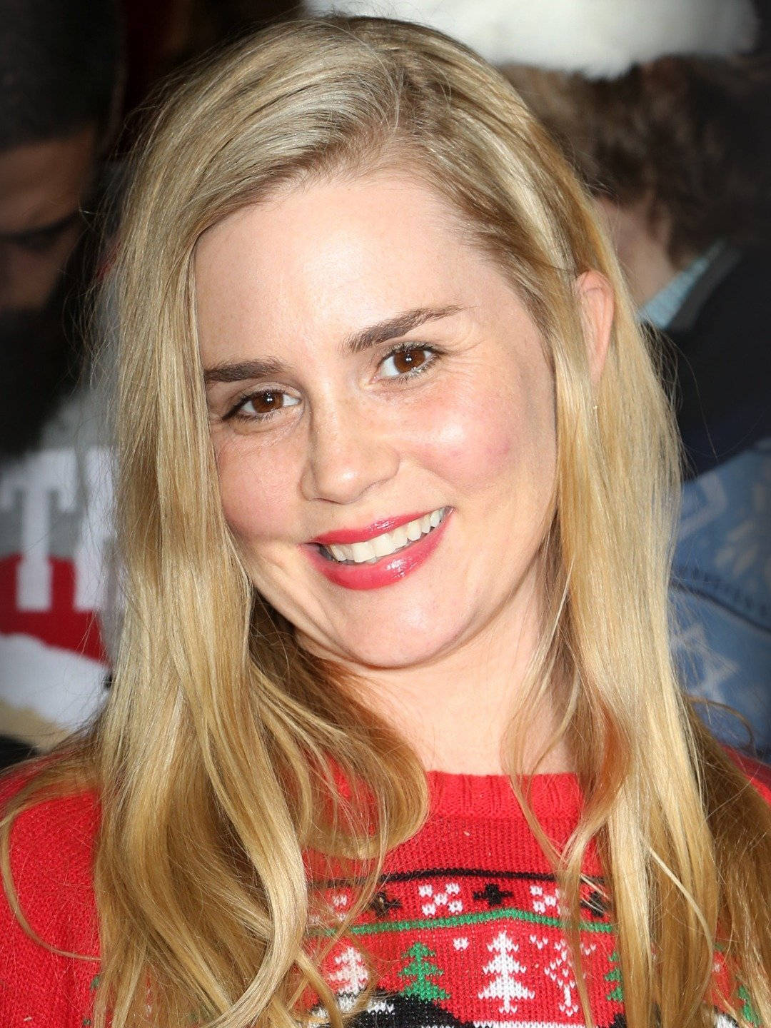 Alison Lohman, Christmas sweater, red holiday sweater, HD Phone Wallpaper
