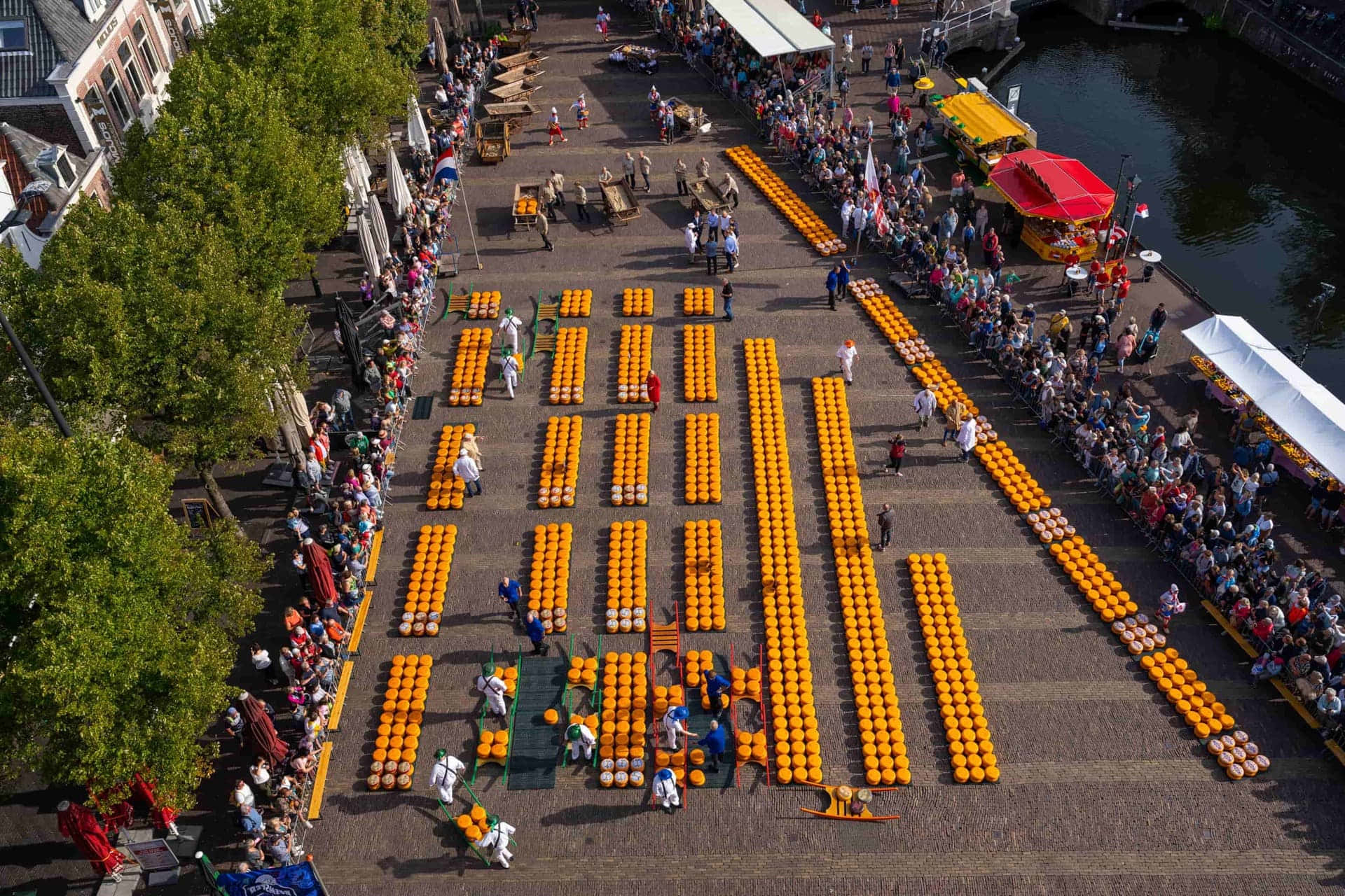 Alkmaar, cheese market, aerial view, Full HD Desktop Wallpaper