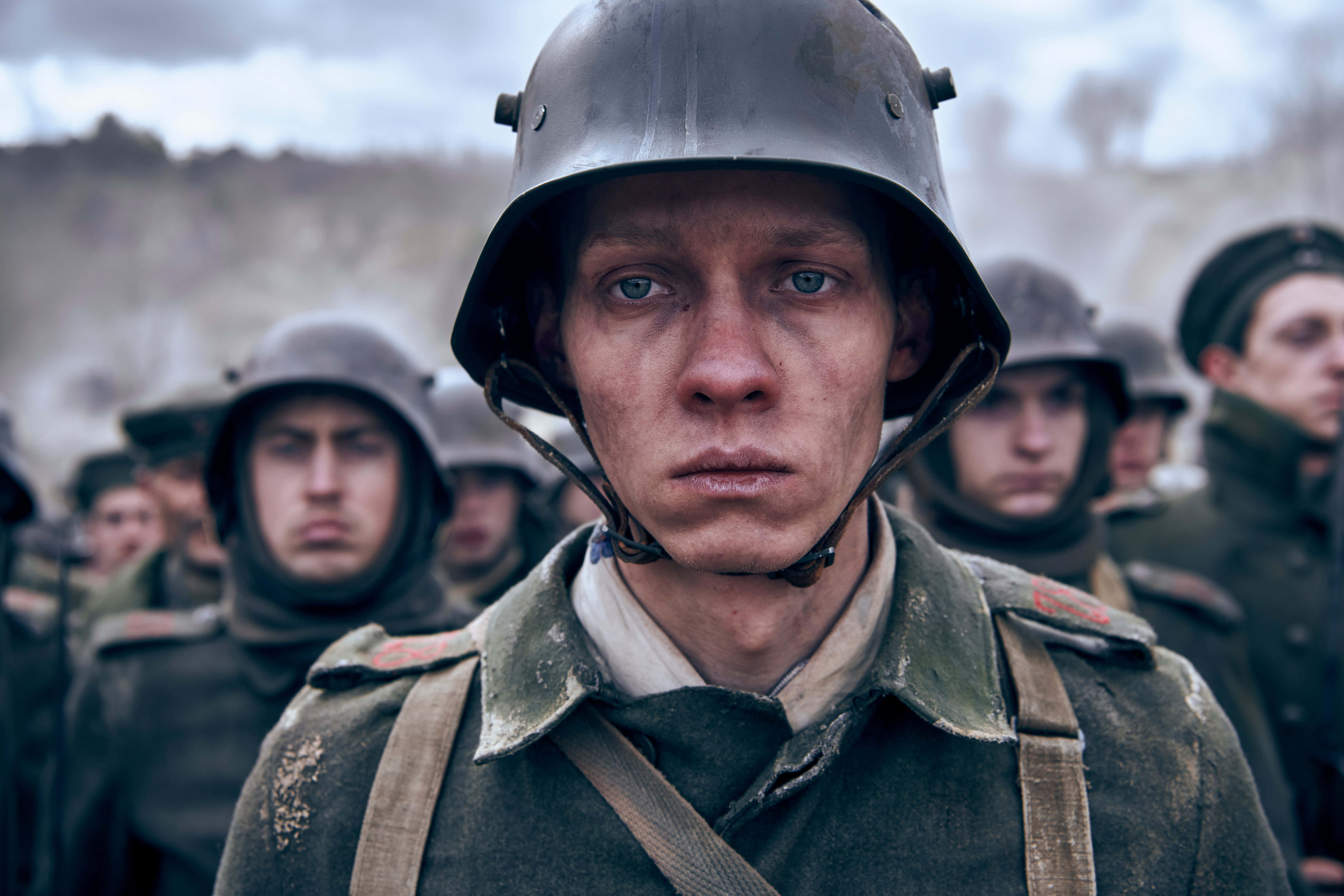All Quiet On The Western Front, weary soldier, muddy helmet, 5K Desktop Wallpaper