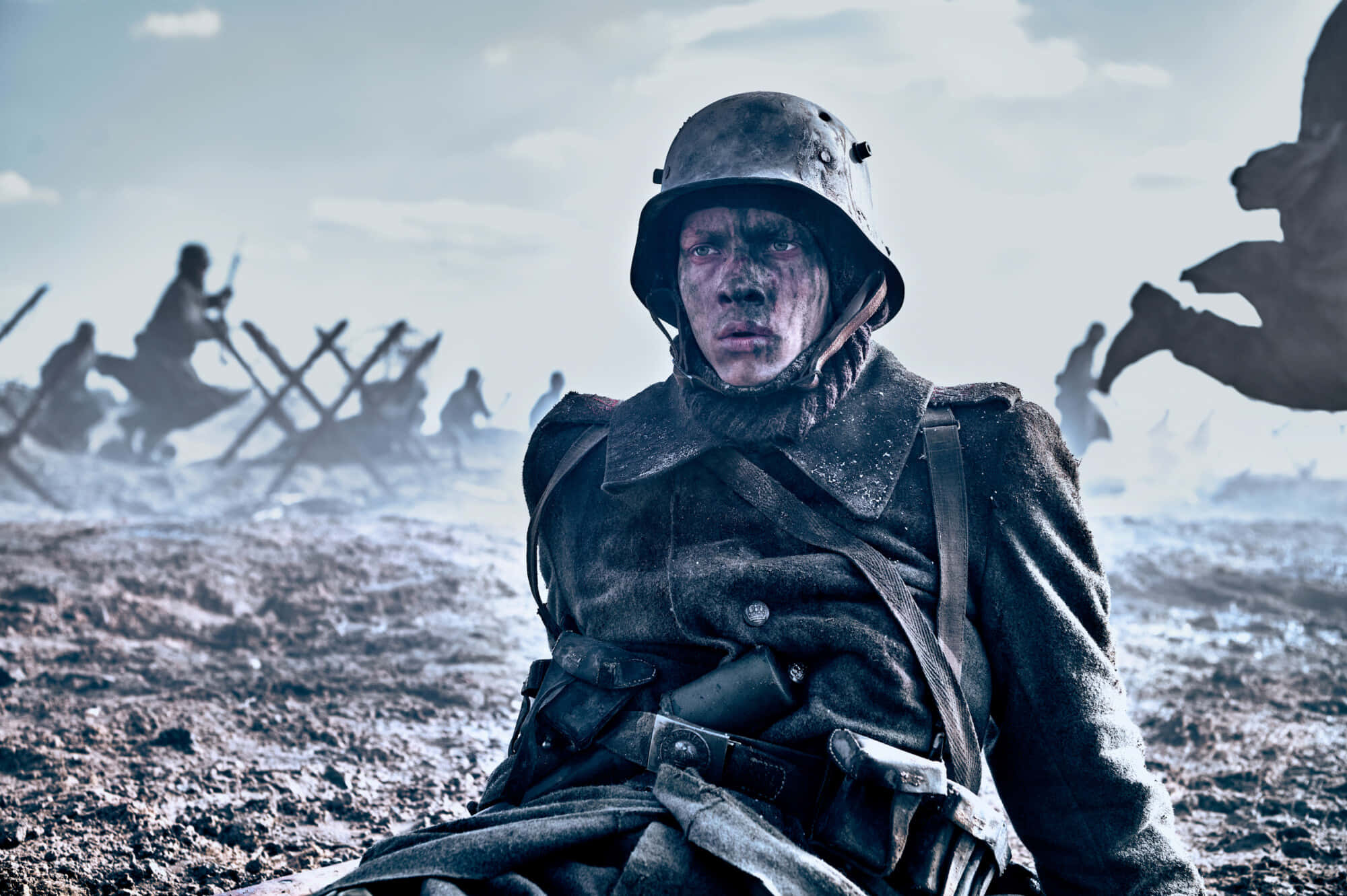 All Quiet On The Western Front, muddy battlefield, blurred combatants, Full HD Desktop Wallpaper