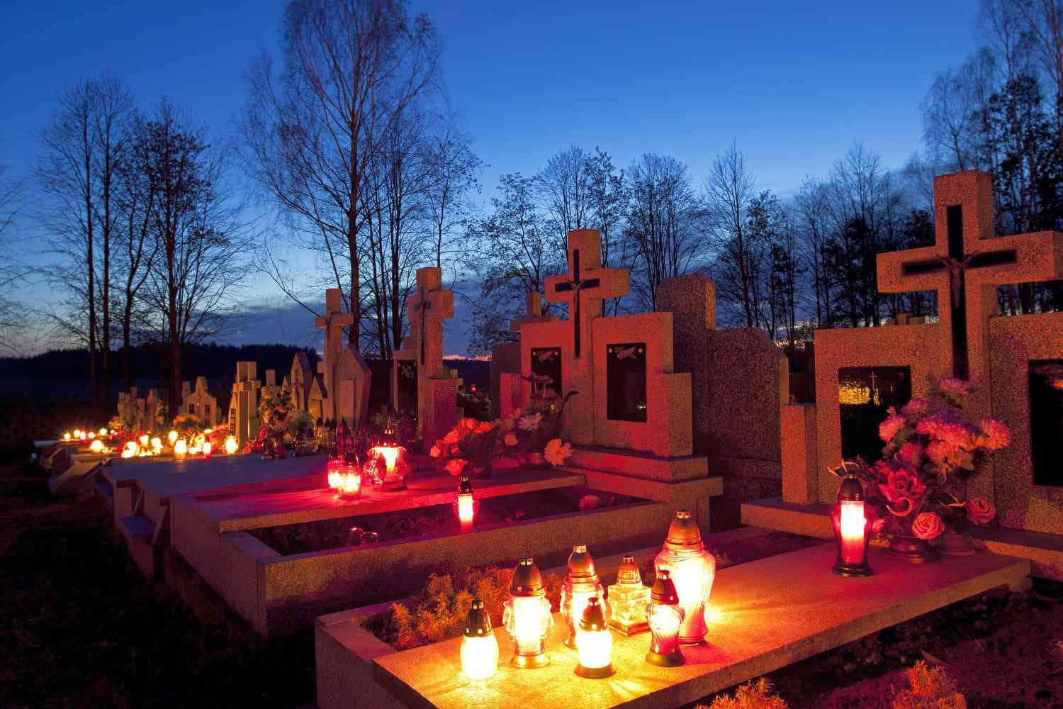 All Souls Day, candlelit graves, glowing red lanterns, HD Desktop Wallpaper
