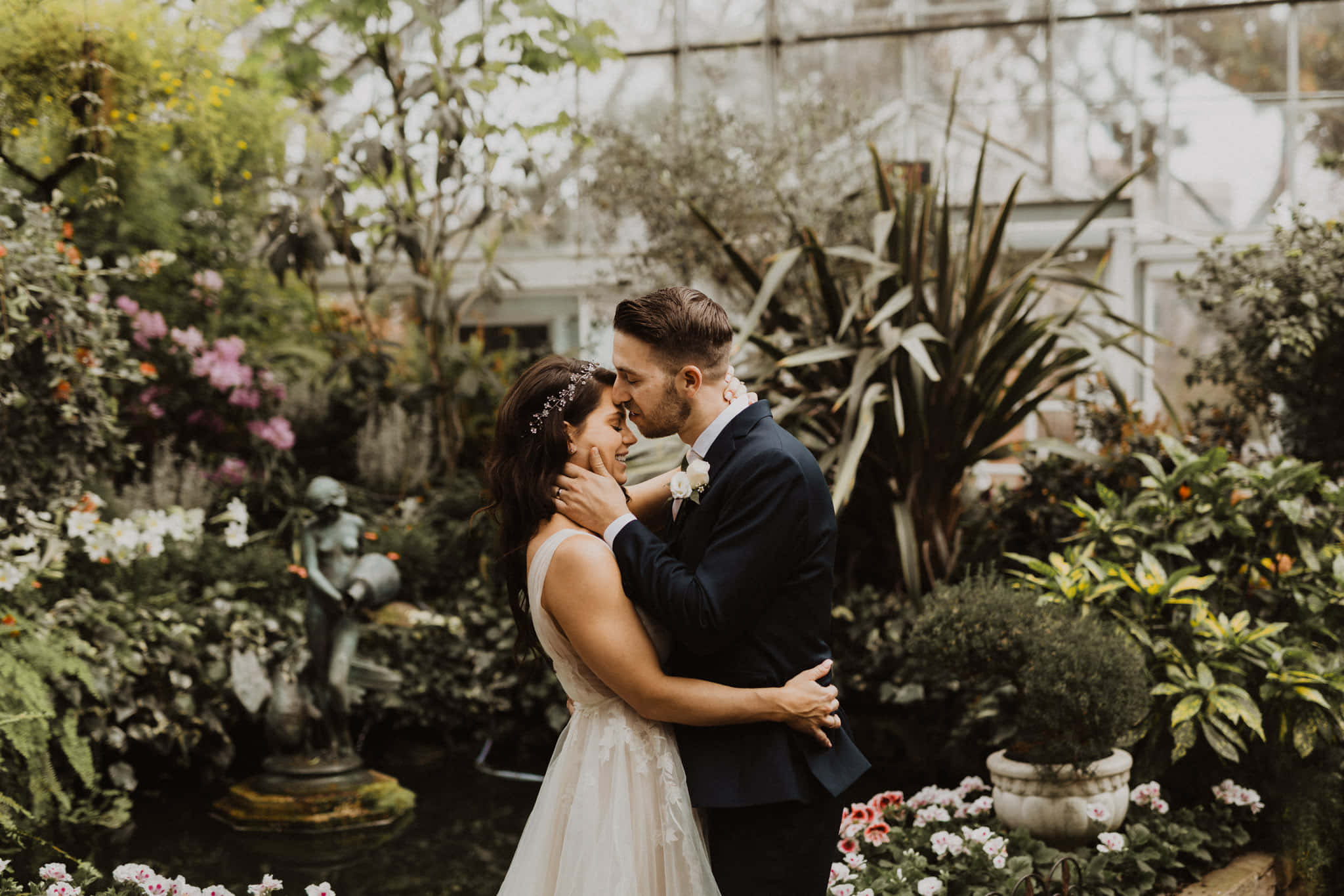 Allan Gardens Conservatory, bride, groom, Full HD Desktop Wallpaper