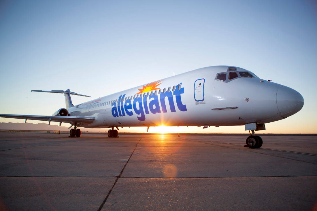 Allegiant Air, sunrise, runway, SD Desktop Wallpaper