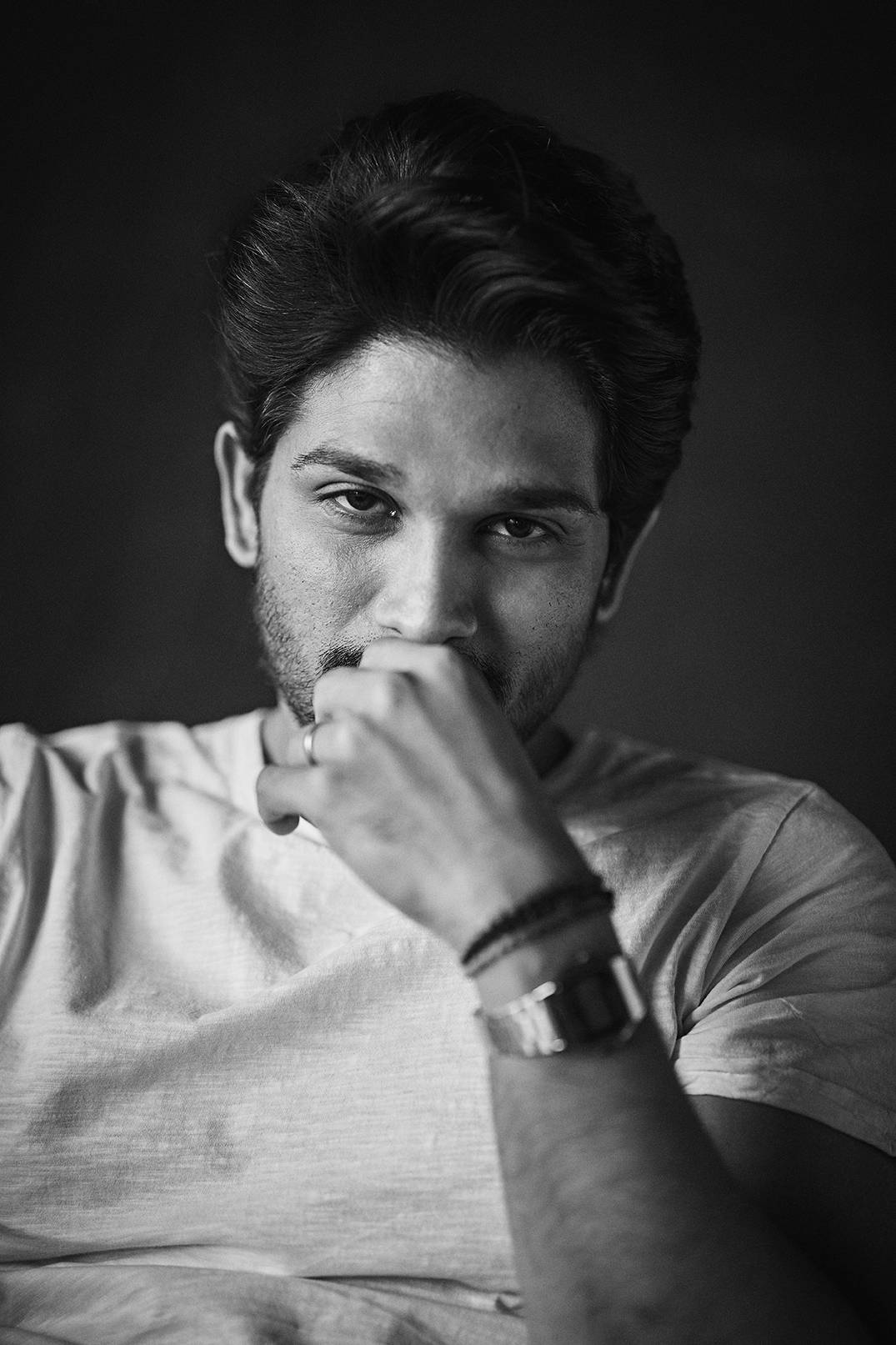 Allu Arjun, white shirt, black and white, HD Phone Wallpaper