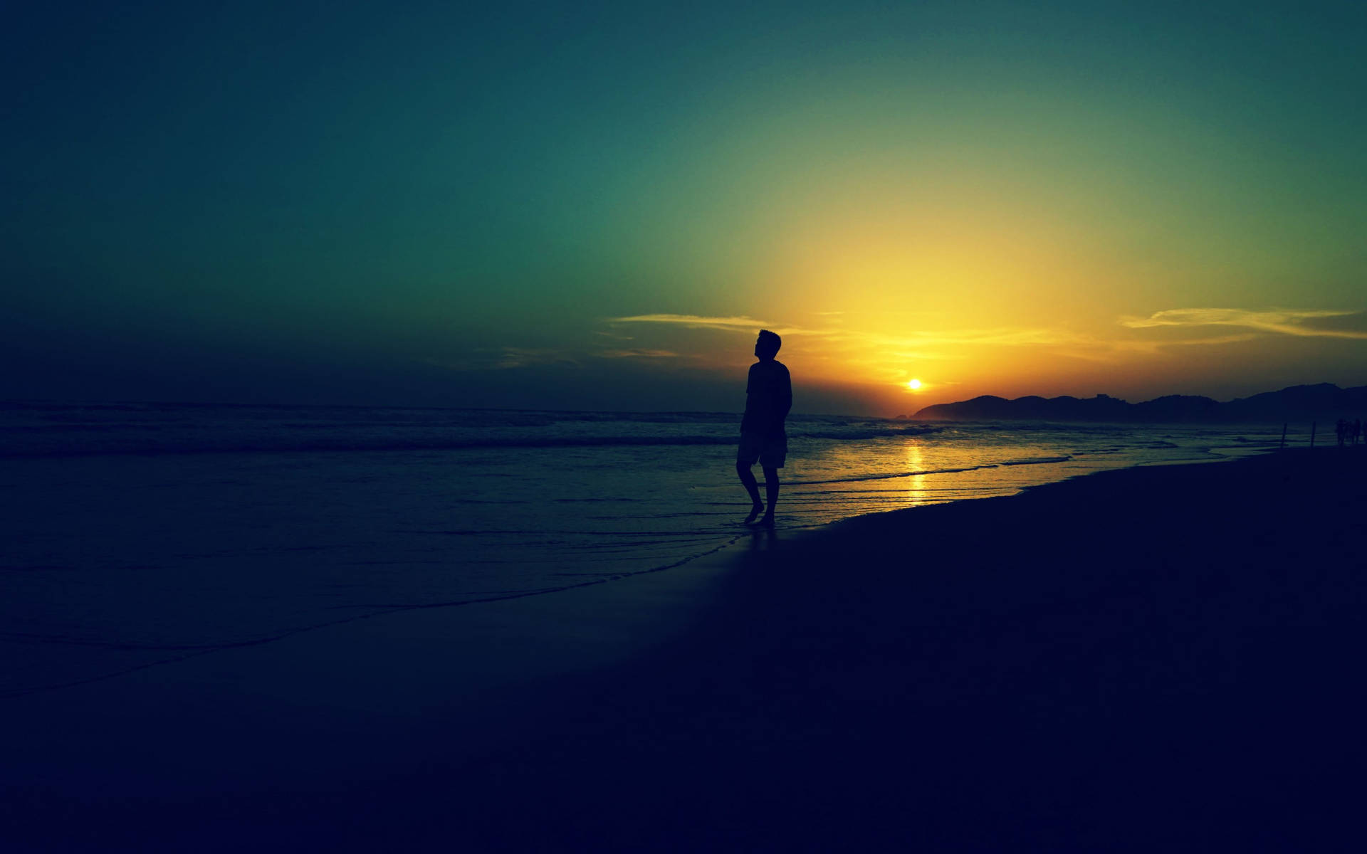 Sunset, beach, mountains, Full HD Desktop Wallpaper
