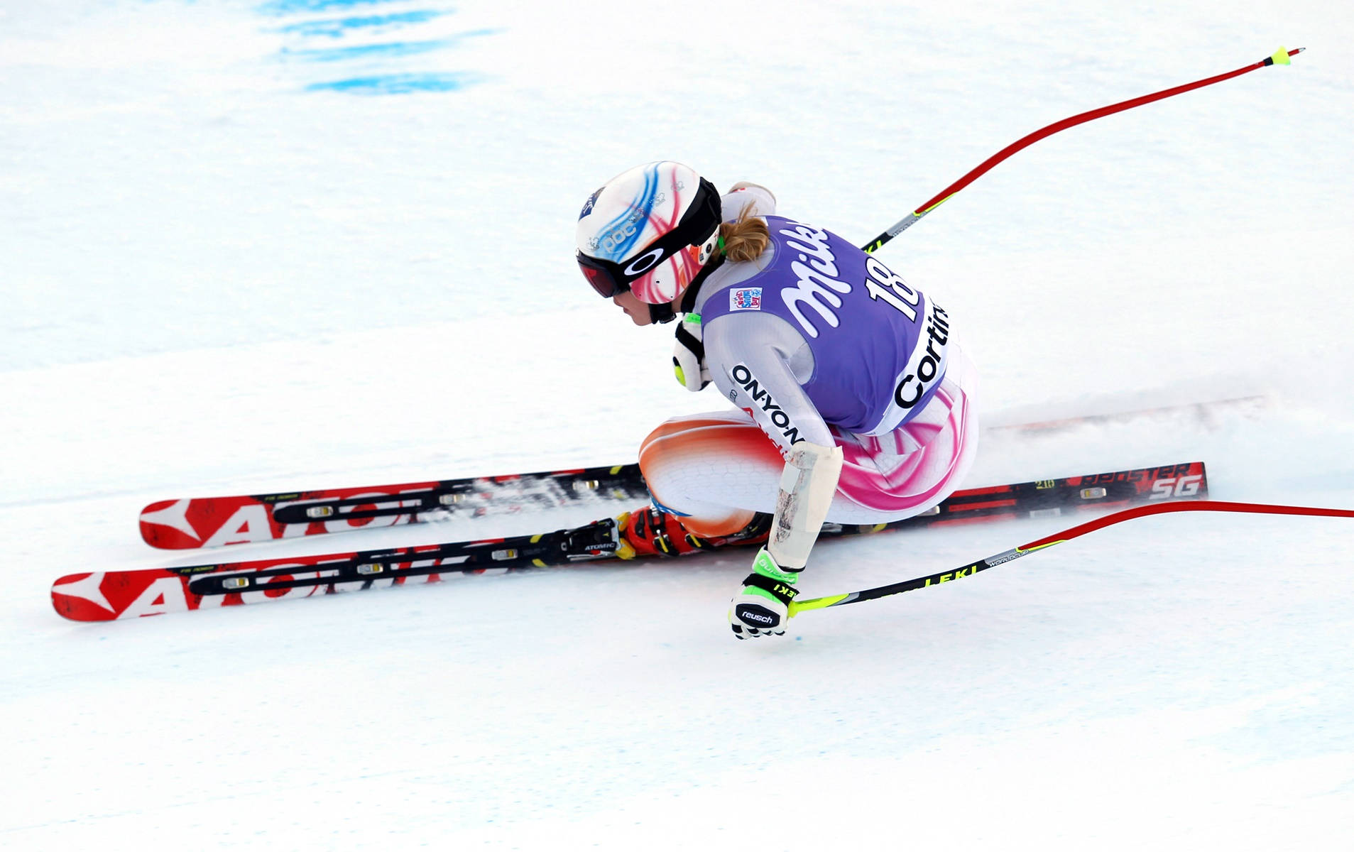 Alpine Skiing, tucked cornering, female skier, HD Desktop Wallpaper