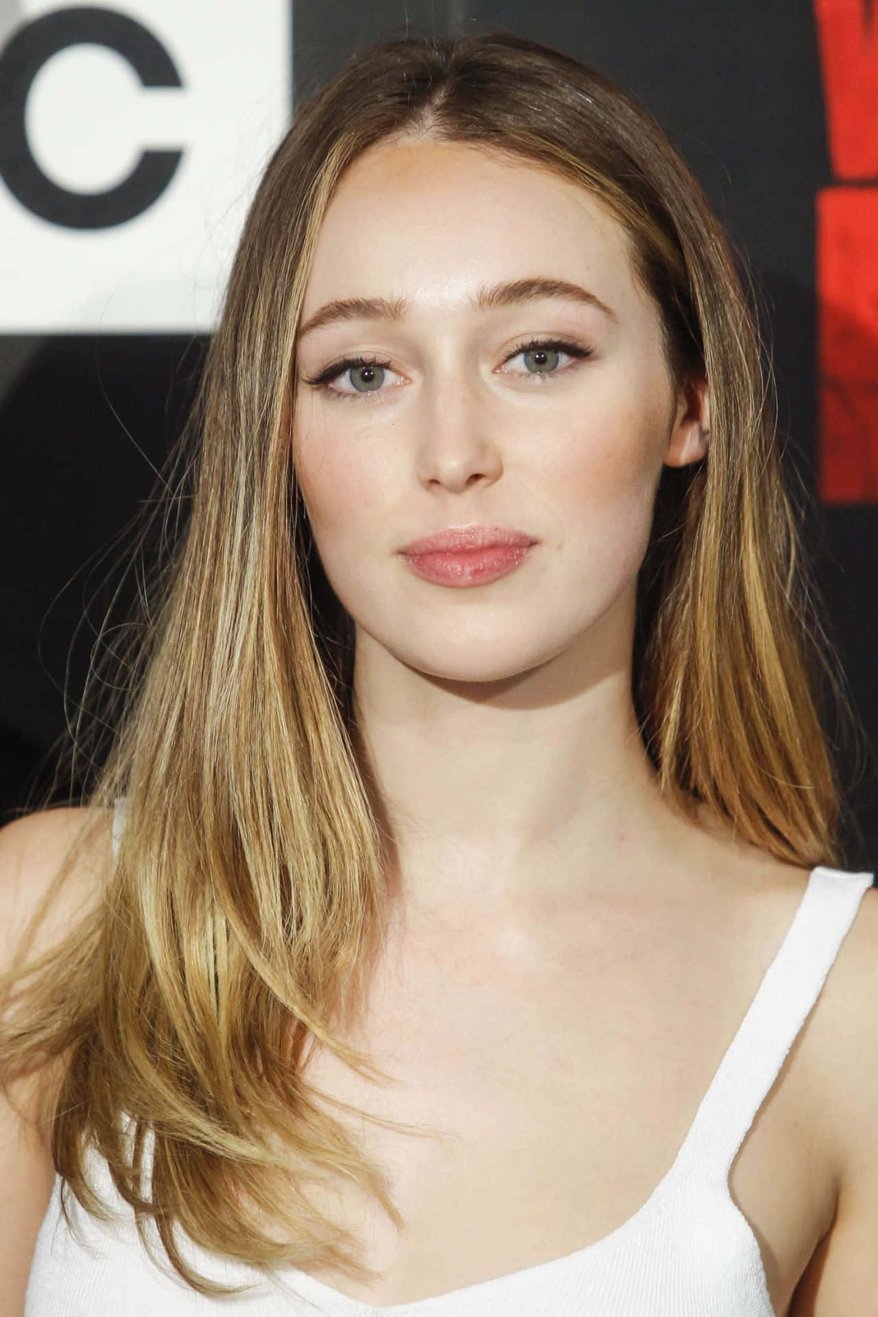 Alycia Debnam Carey, long blonde hair, soft makeup, Full HD Phone Wallpaper