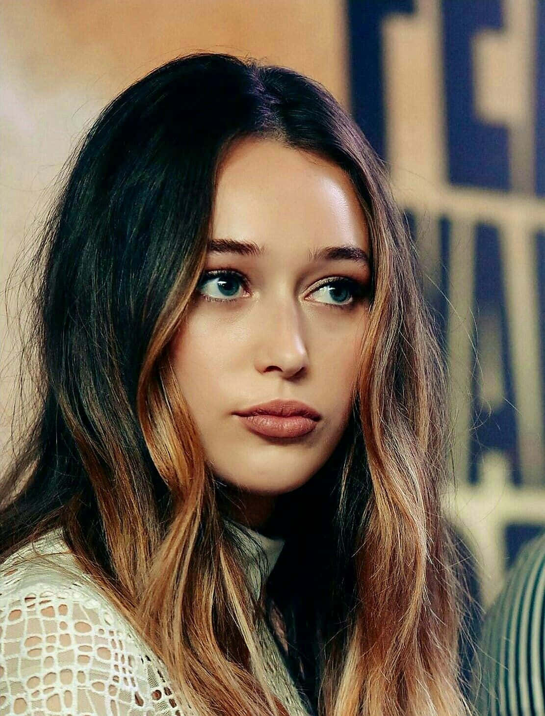 Alycia Debnam Carey, long dark hair, striking blue eyes, HD Phone Wallpaper