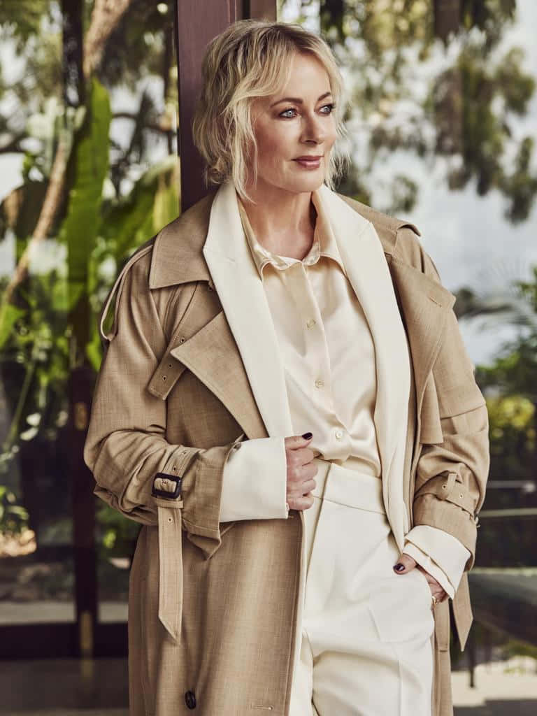 Amanda Keller, beige trench coat, cream blouse, SD Phone Wallpaper