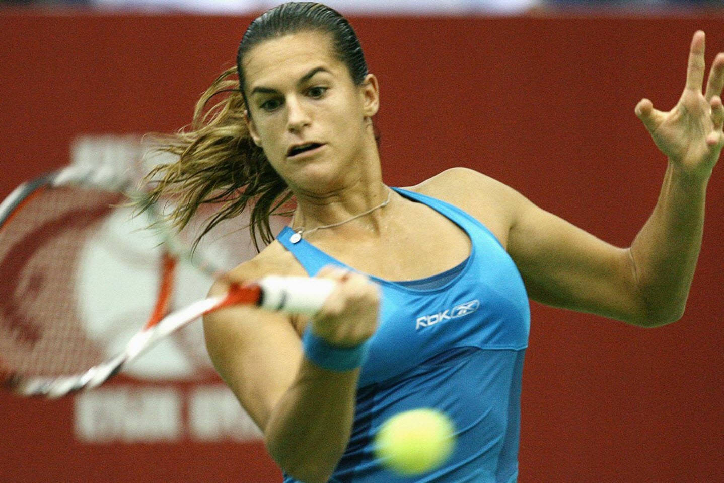 Amélie Mauresmo, blue top, yellow ball, HD Desktop Wallpaper