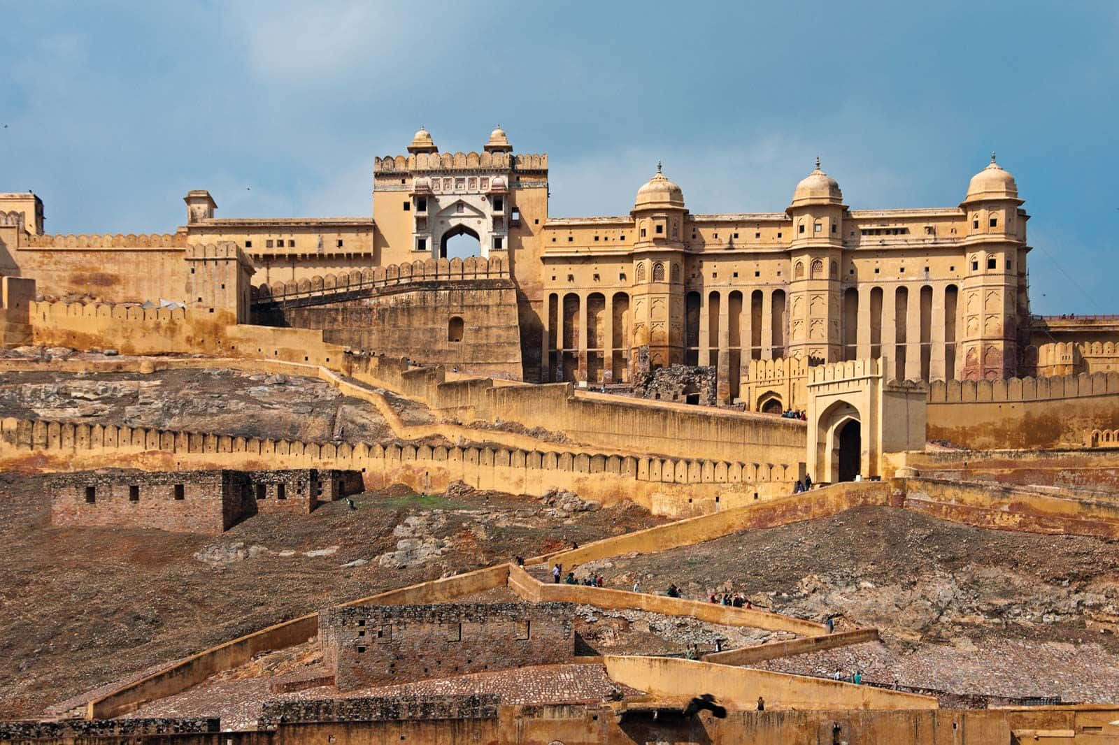 Amer Fort, sandstone walls, domed towers, HD Desktop Wallpaper