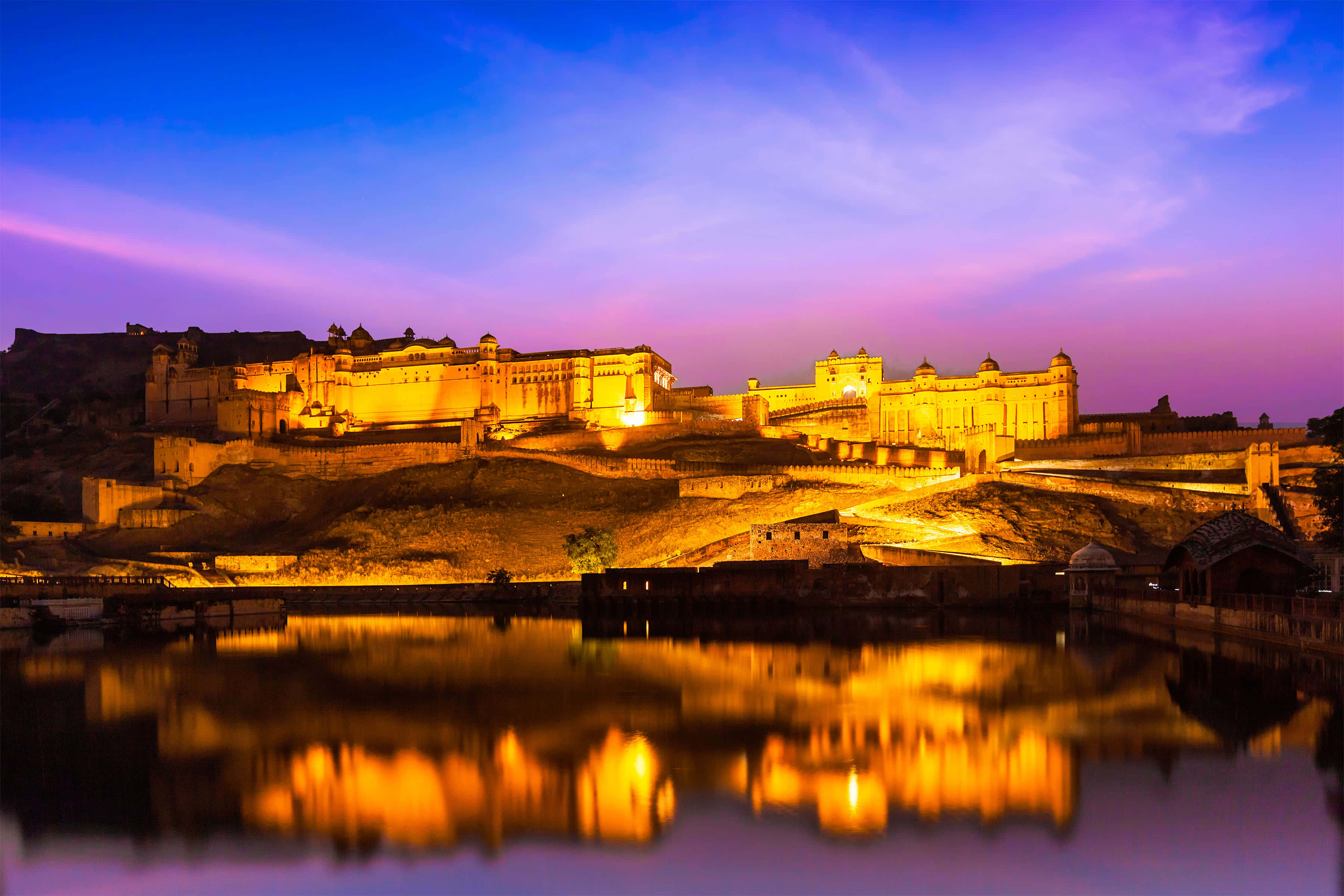 Amer Fort, hillside, twilight sky, 2K Desktop Wallpaper
