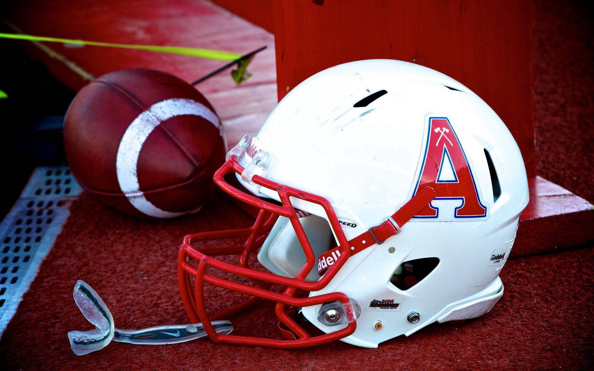 widescreen red american football, red turf, white football helmet, Full HD Desktop Wallpaper