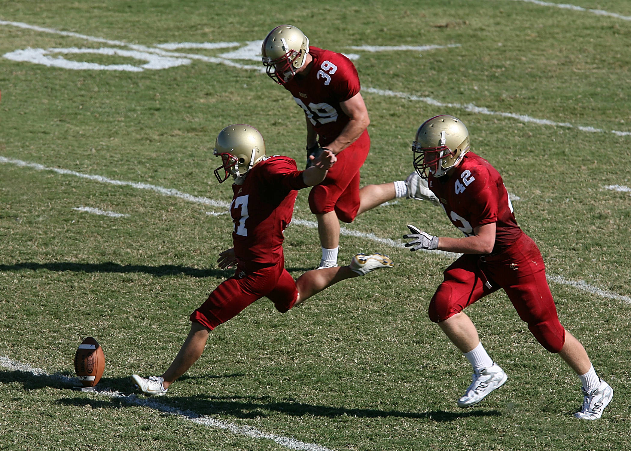 American Football, goal kick, red uniforms, Full HD Desktop Wallpaper
