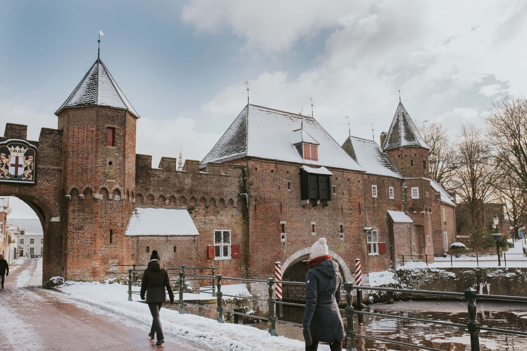 Amersfoort, medieval gate, winter scene, HD Desktop Wallpaper