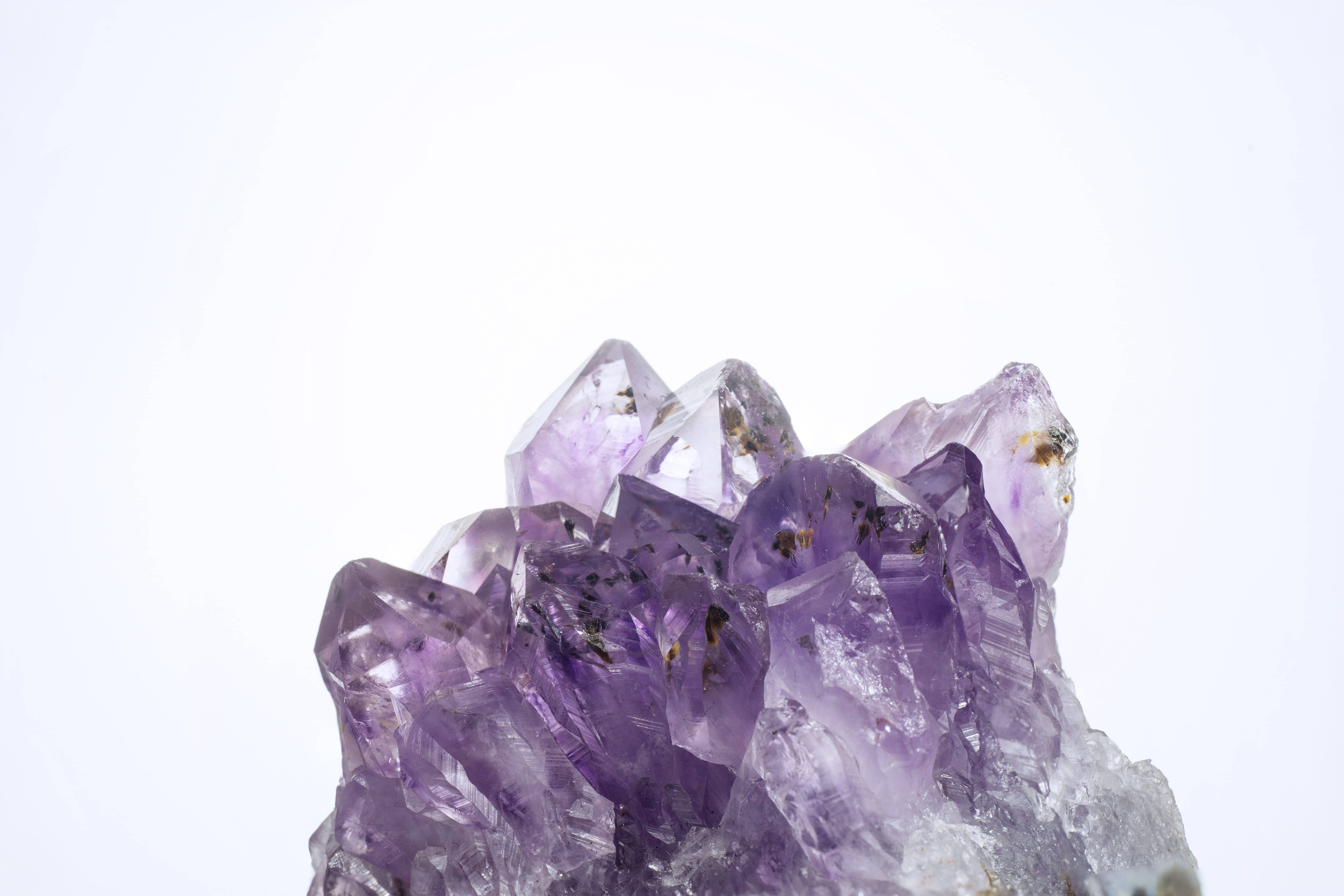 natural amethyst shard, translucent purple amethyst crystals, stark white background, 5K Desktop Wallpaper