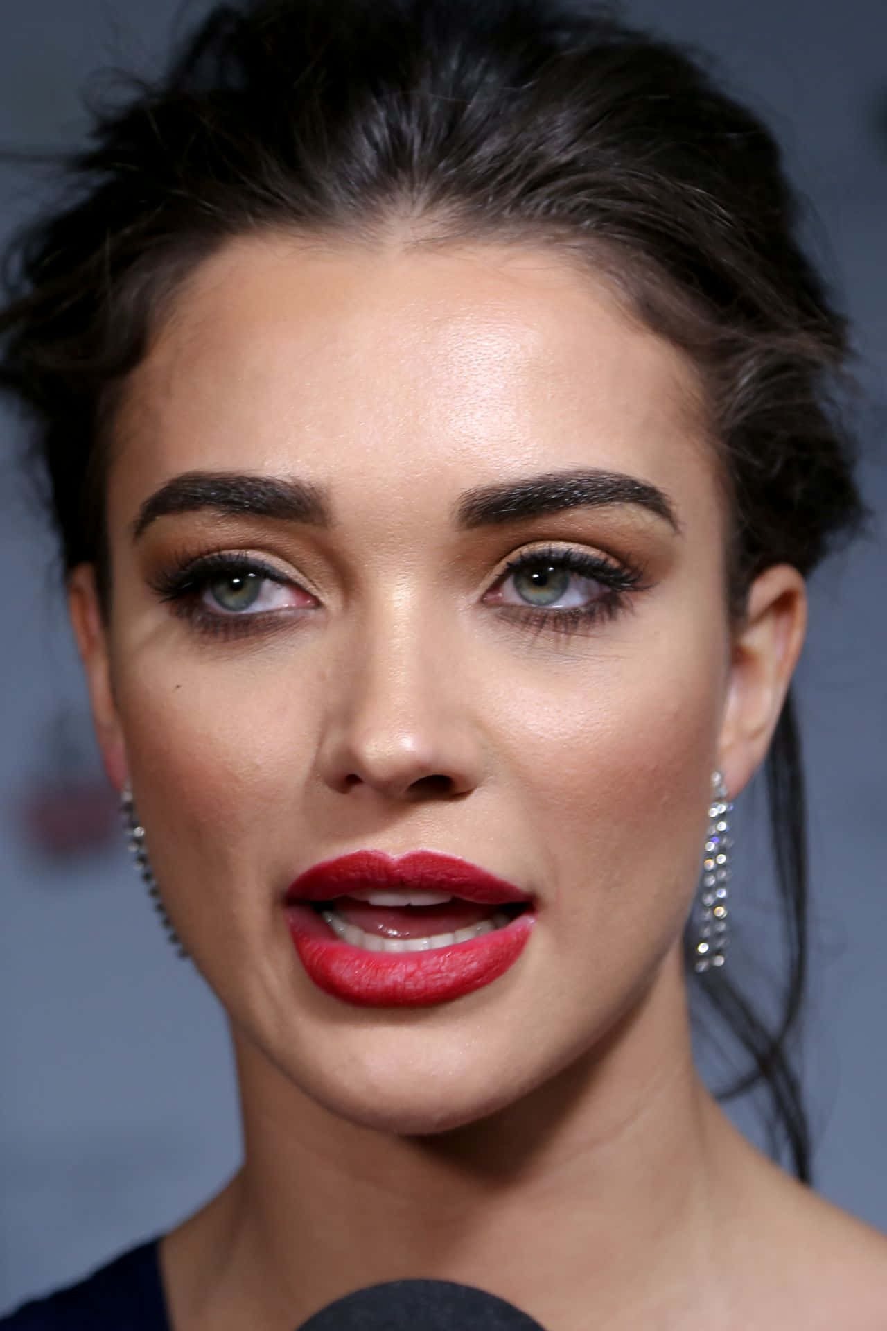 Amy Jackson, red lipstick, green eyes, Full HD Phone Wallpaper