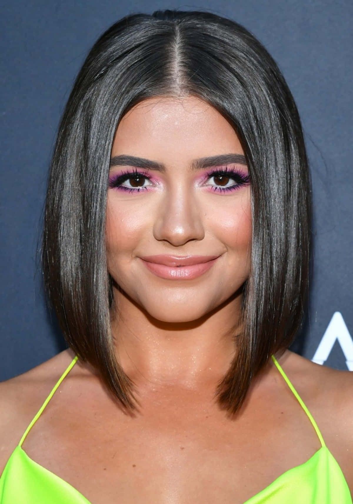 Ana Golja, neon green top, vibrant purple eyeliner, HD Phone Wallpaper