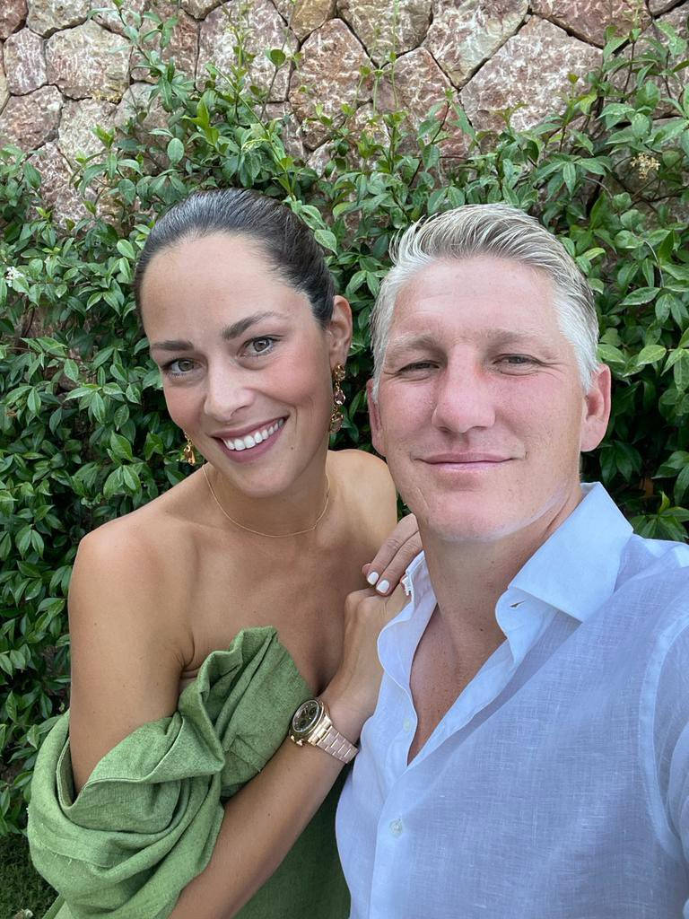 Ana Ivanovic, husband, selfie, SD Phone Wallpaper