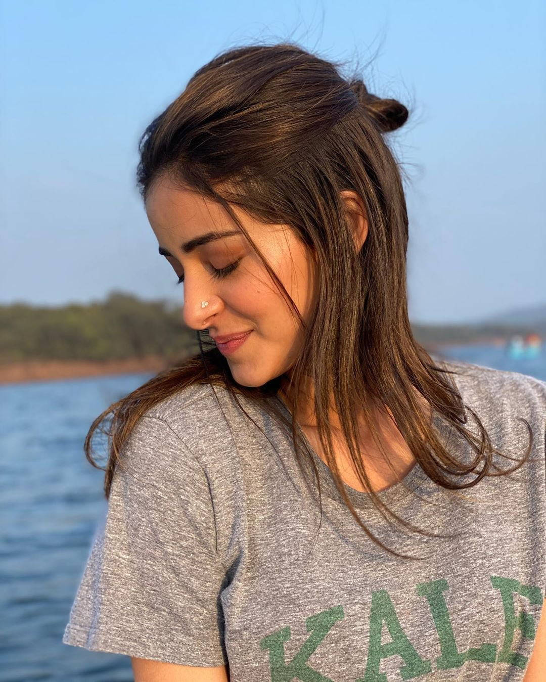 Ananya Pandey, brown hair, nose ring, HD Phone Wallpaper