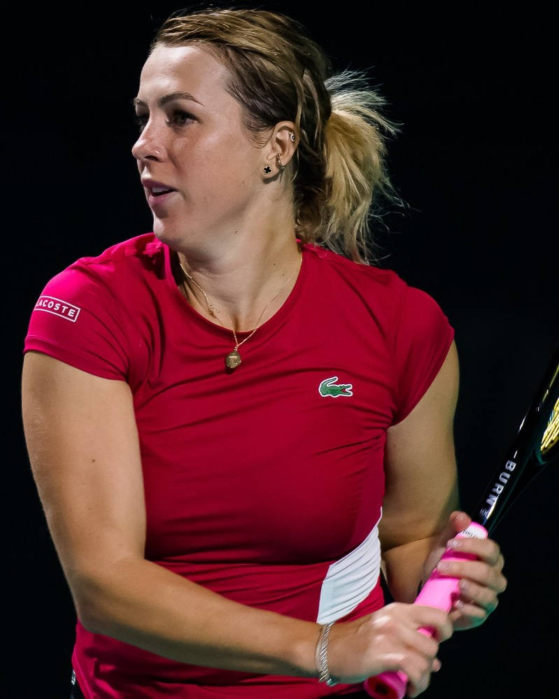 Anastasia Pavlyuchenkova, red Lacoste shirt, pink-handled racket, SD Phone Wallpaper