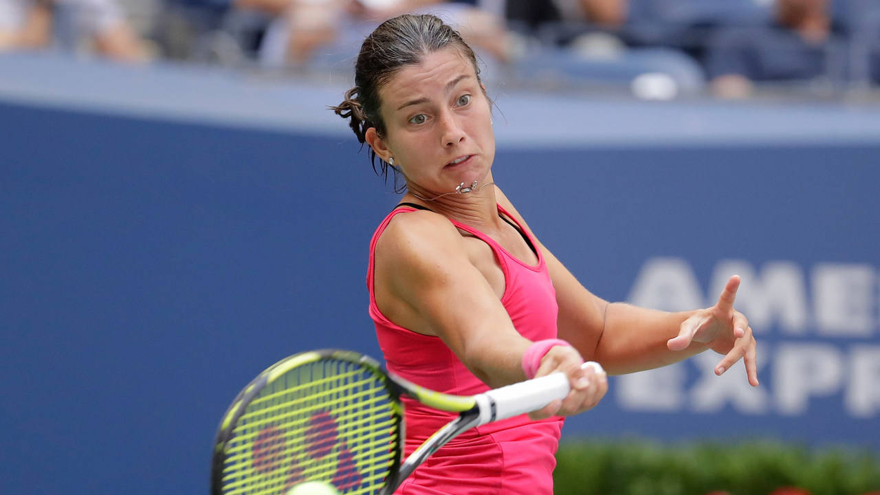 Anastasija Sevastova, pink top, blue court, HD Desktop Wallpaper